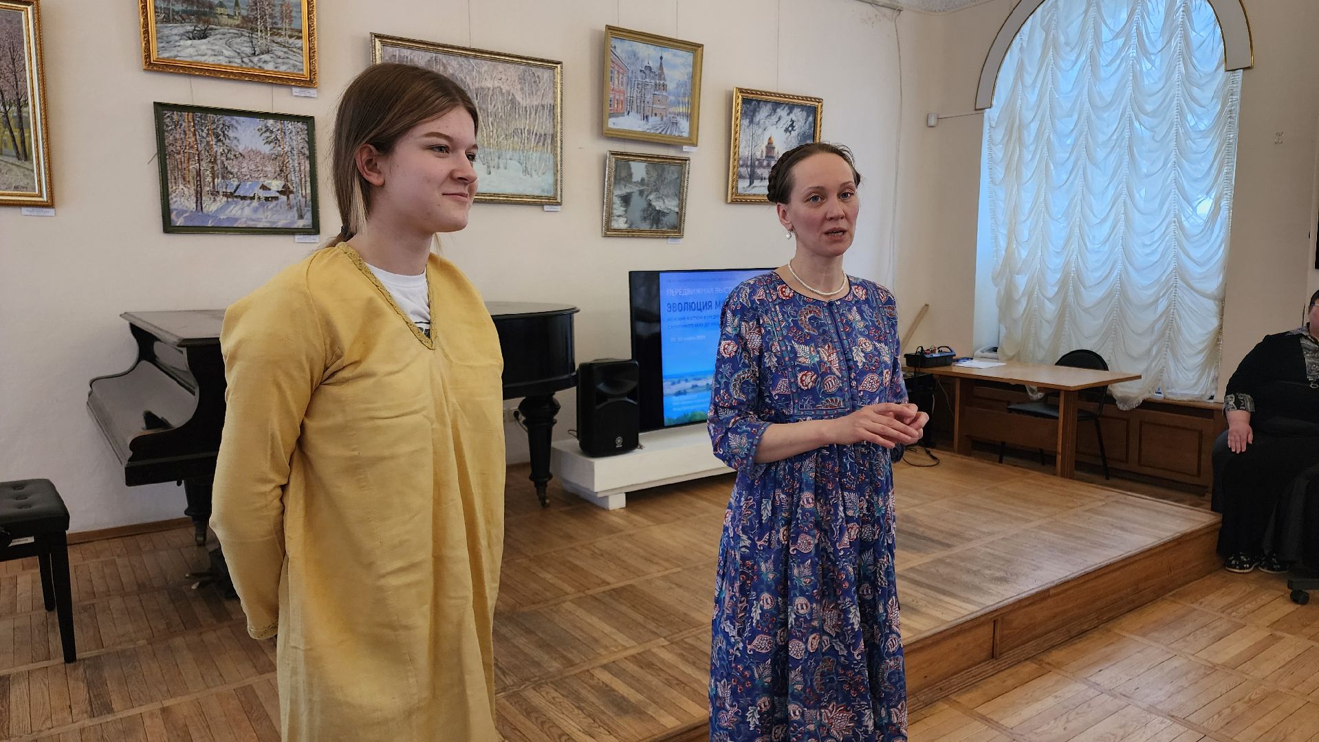 кашира, краеведческий музей, среднее поочье, каменный век, эволюция моды, выставка, народный костюм, реконструкция,