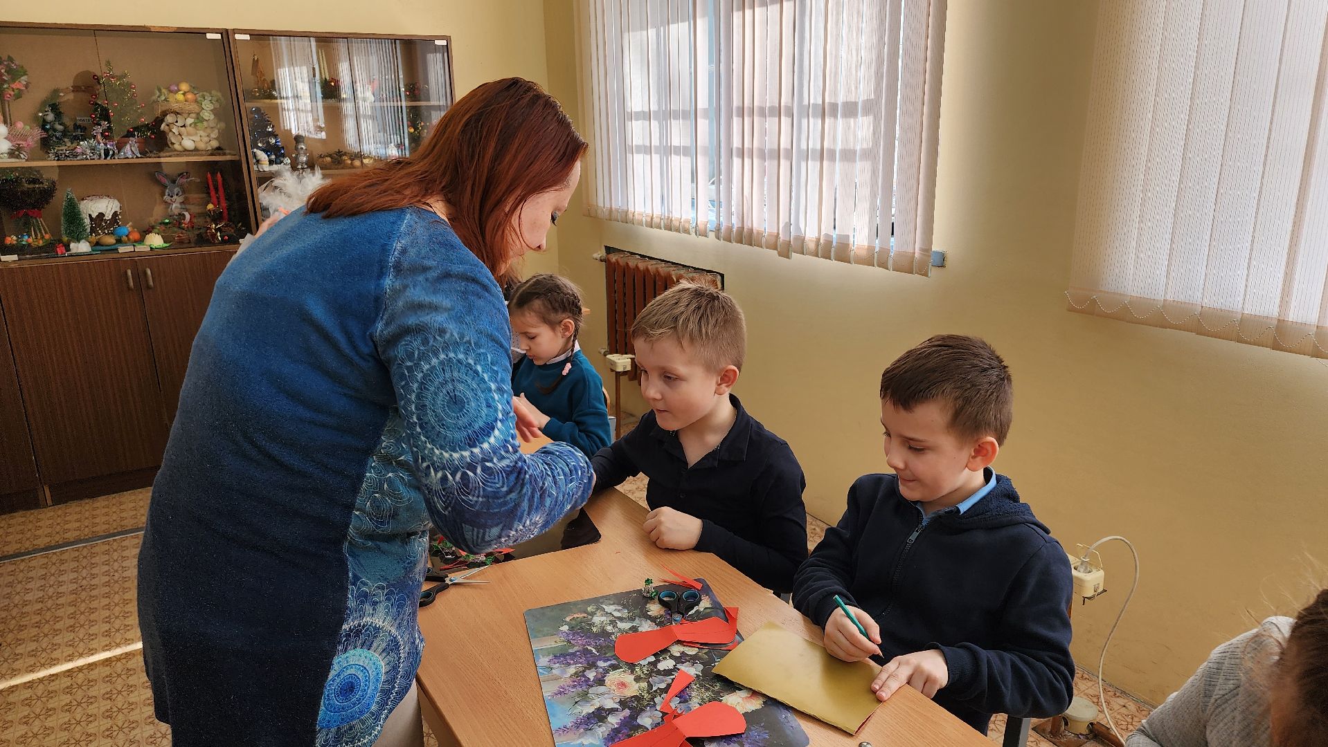 кашира, школа современного дизайна, цдо, конкурс науки и творчества, мельница, картон, бумага, юный дизайнер,