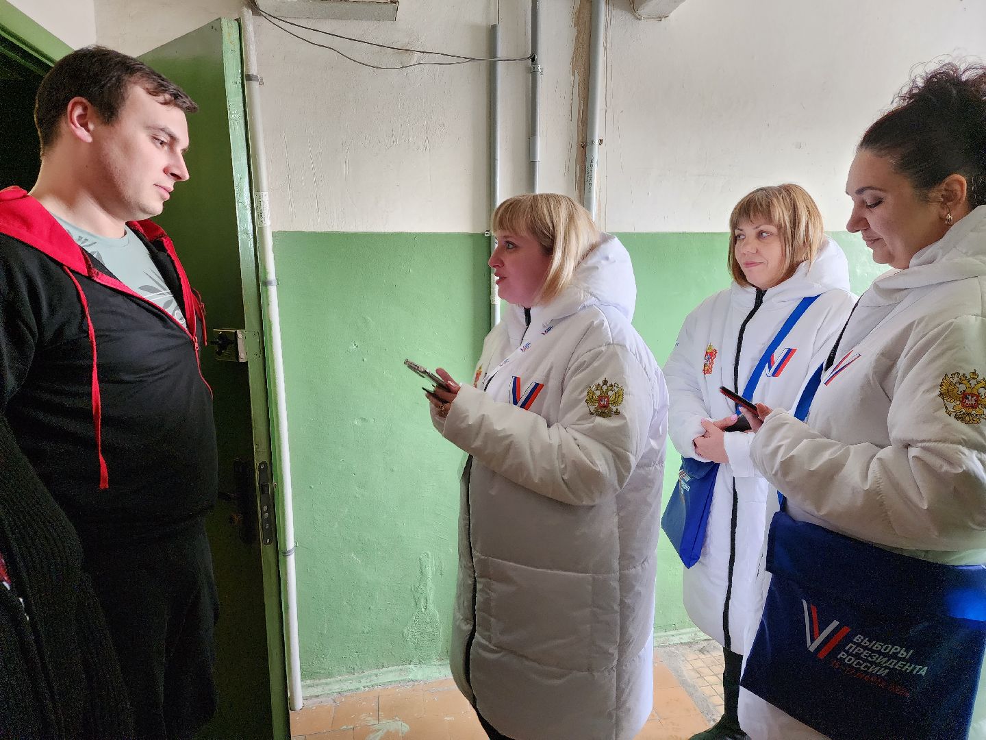 пушкино, выборы президента 2024, избиратели, уик, обход квартир,