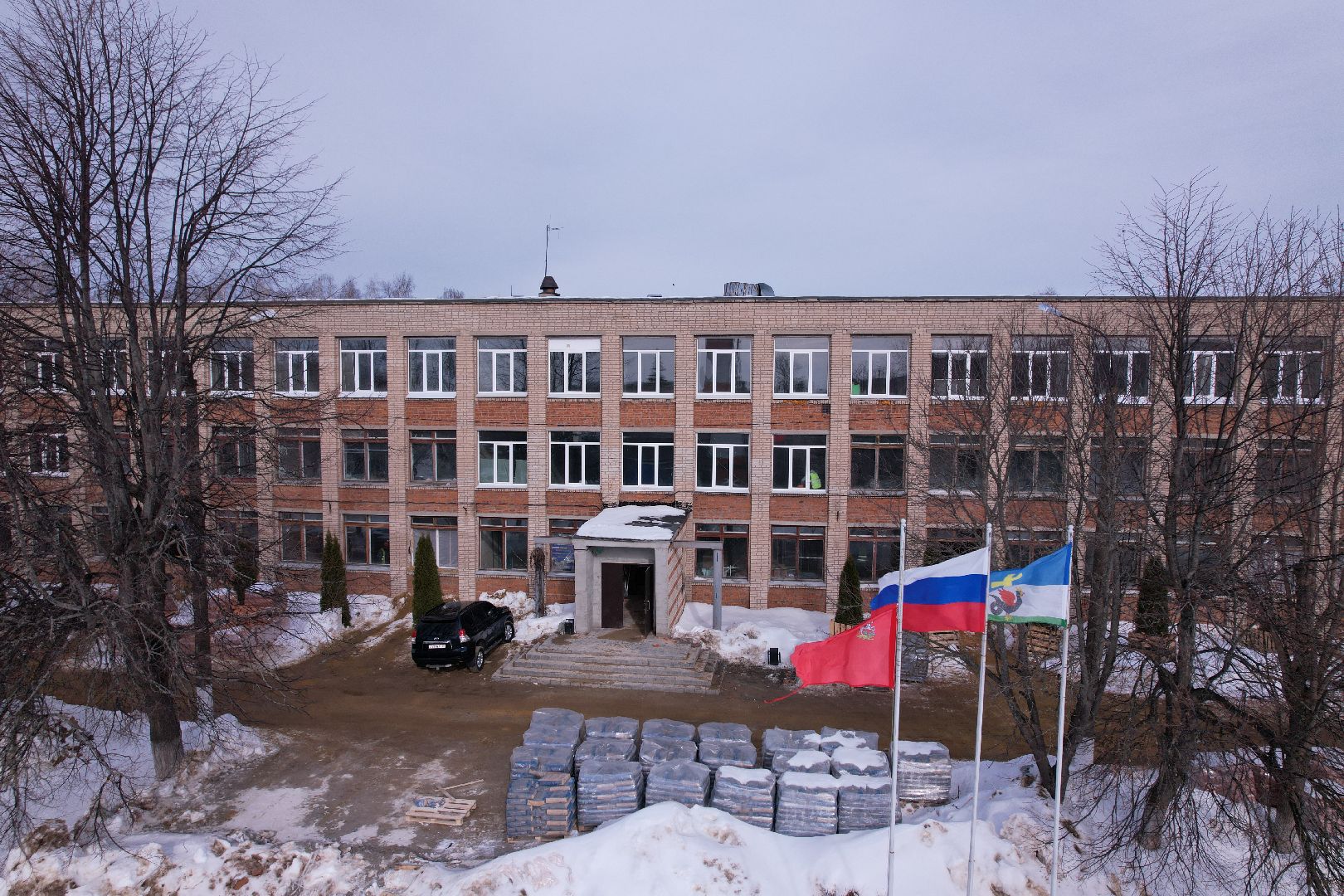 видео с коптера, школа, ремонт,