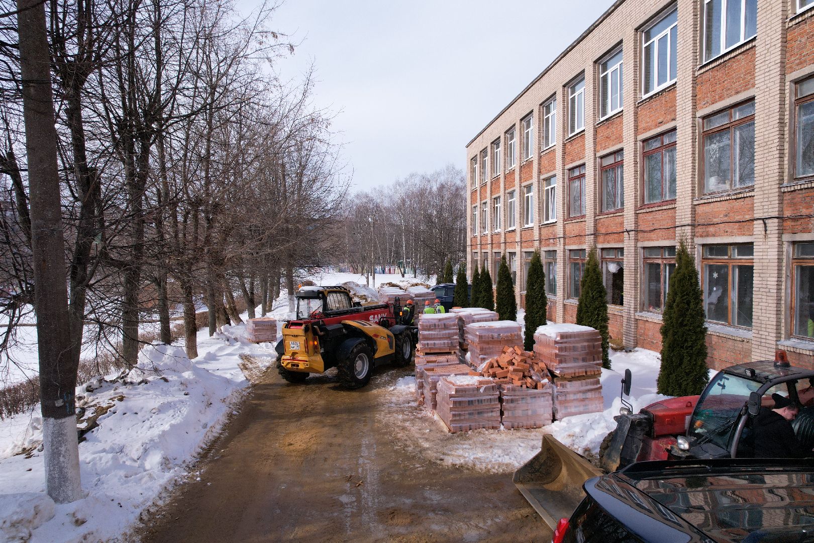 видео с коптера, школа, ремонт,
