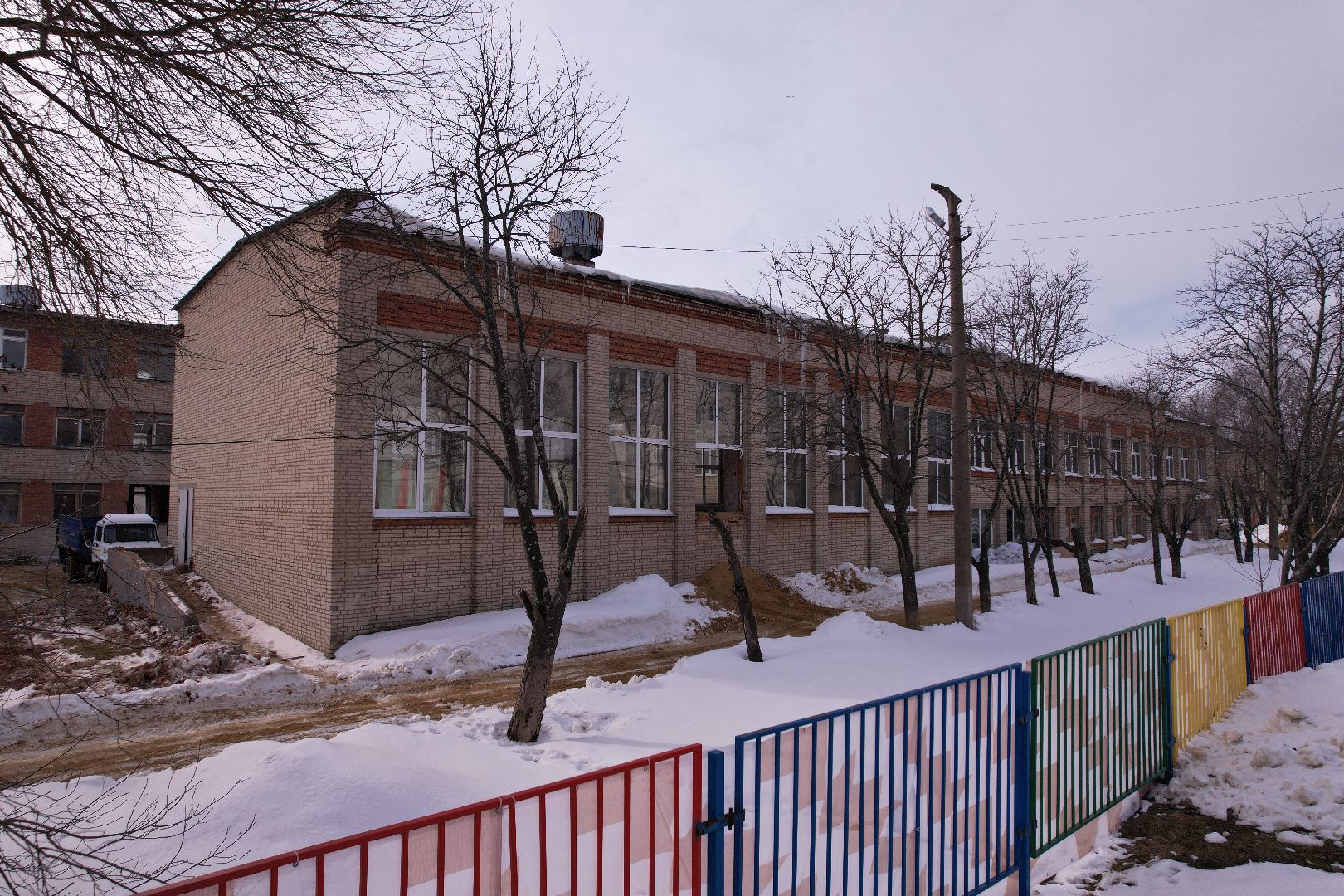 видео с коптера, школа, ремонт,