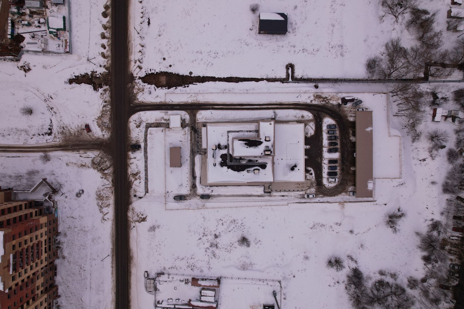 видео с коптера, скорая, подстанция,