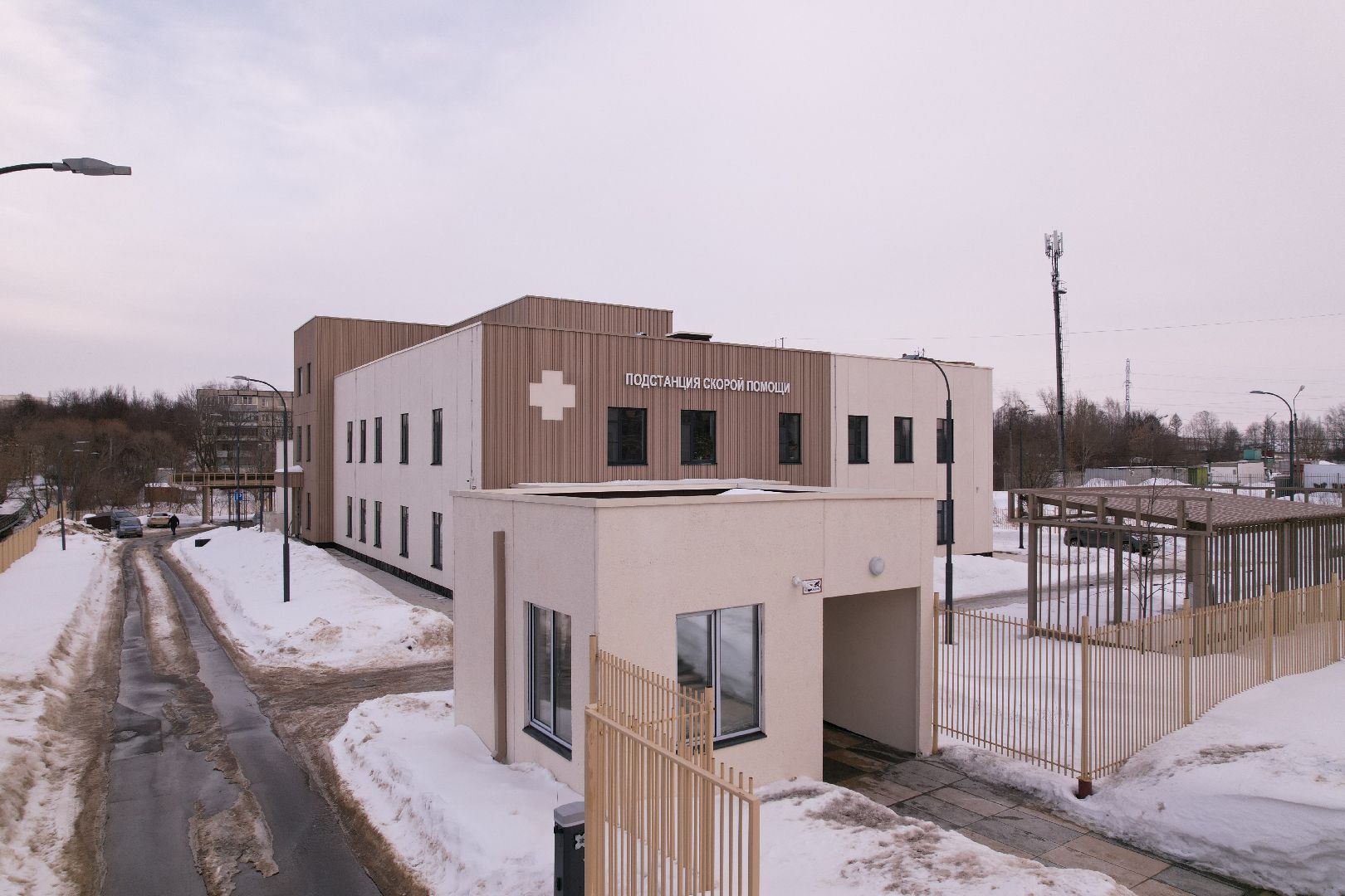 видео с коптера, скорая, подстанция,