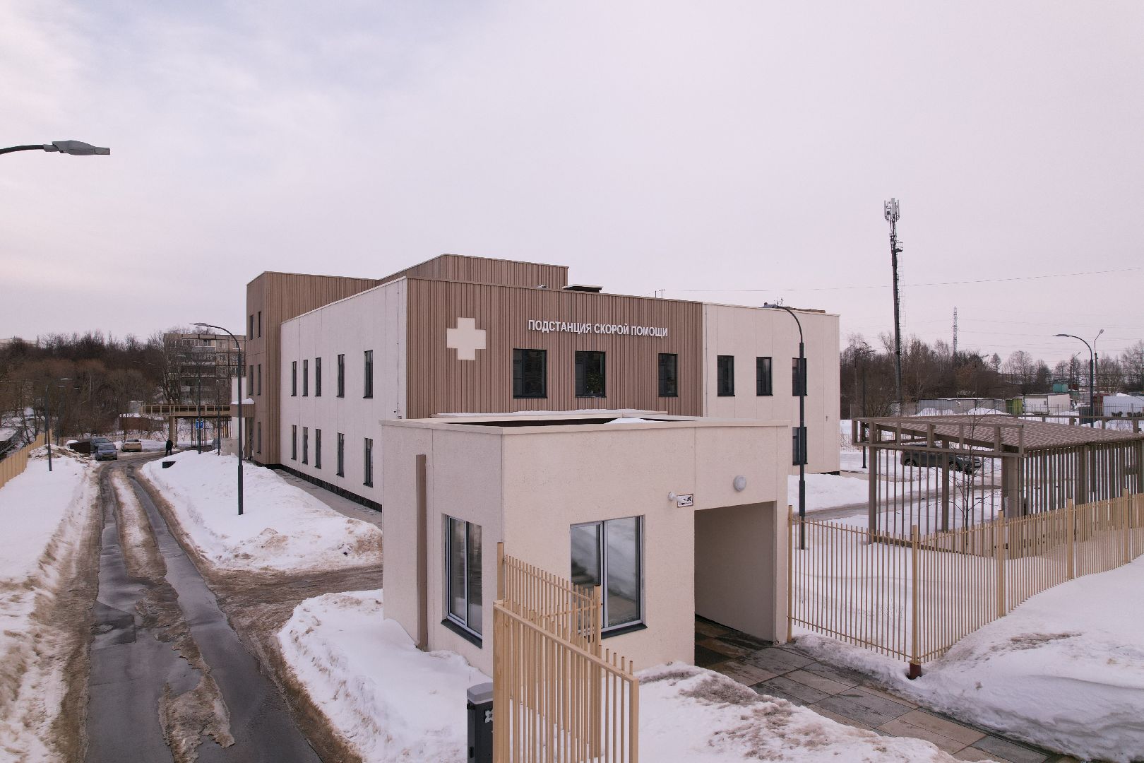 видео с коптера, скорая, подстанция,