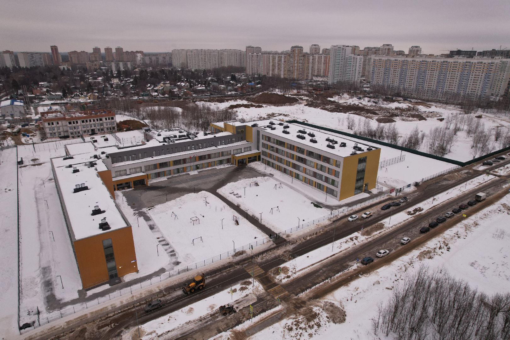 видео с коптера, больница, строительство,