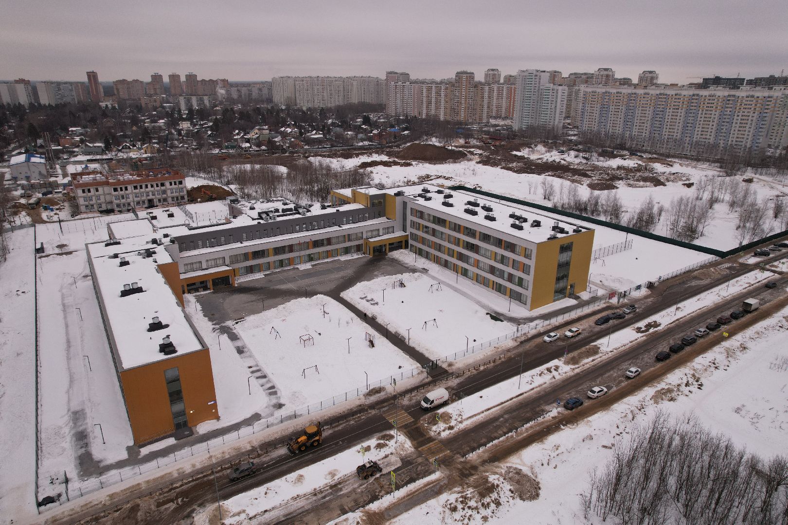 видео с коптера, больница, строительство,