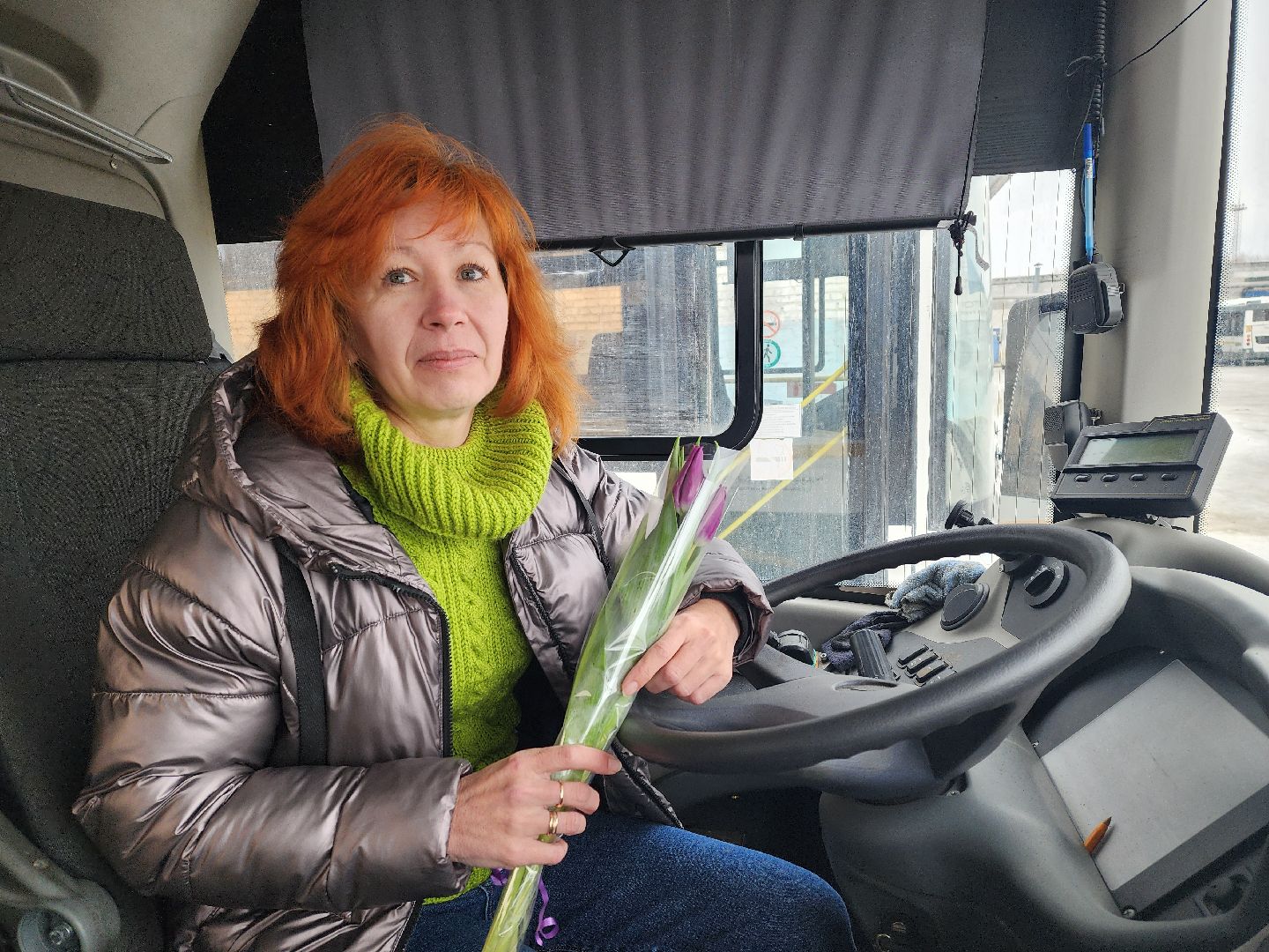 воскресенск, 8 марта, женщины, автобусы,