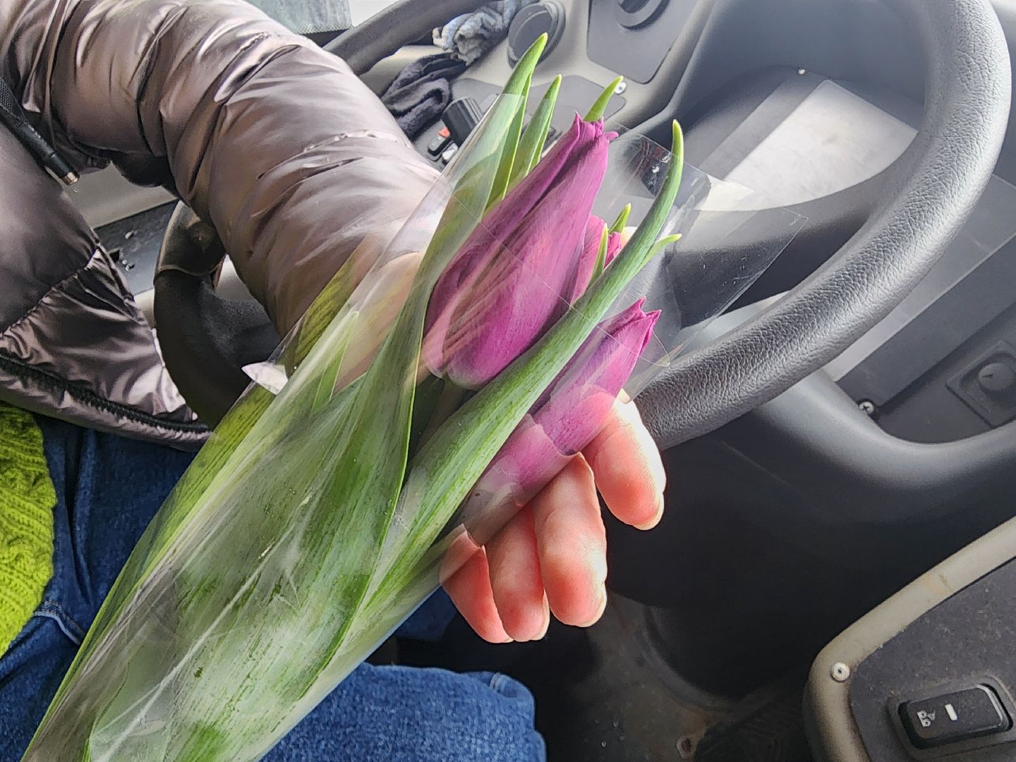 воскресенск, 8 марта, женщины, автобусы,