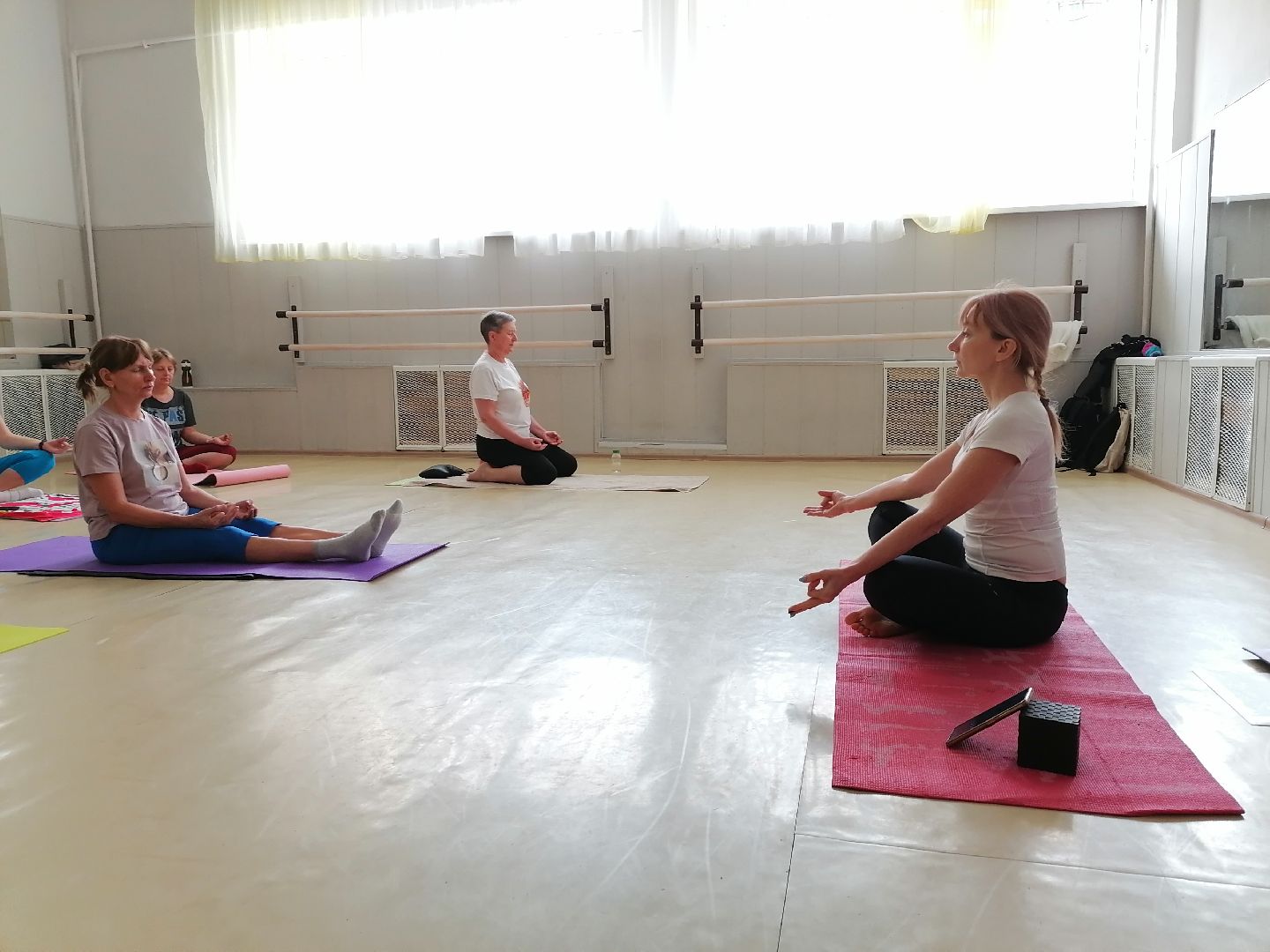 Йога, спорт в подмосковье, активное долголетие,