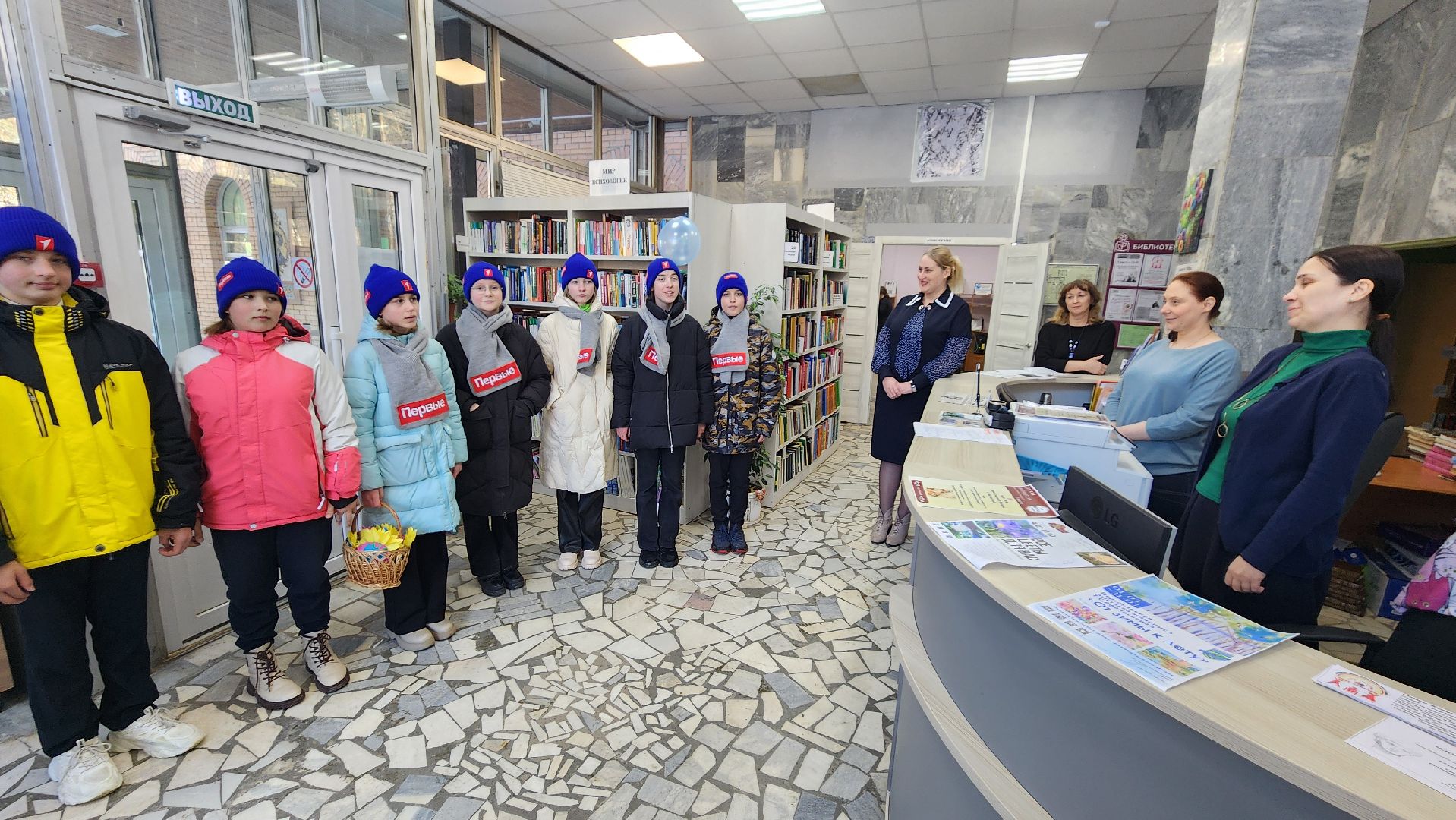 протвино, движение весны, 8 марта, движение первых, школьники,
