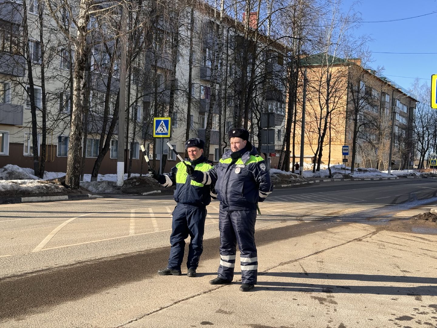 шаховская, букет для автоледи, госавтоинспекторы,