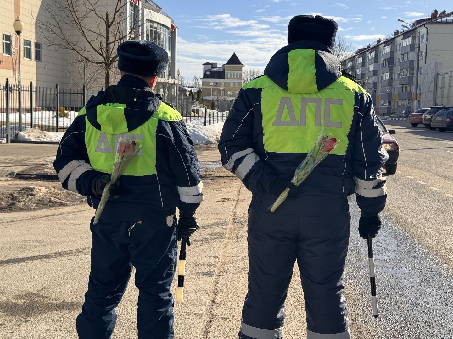 шаховская, букет для автоледи, госавтоинспекторы,