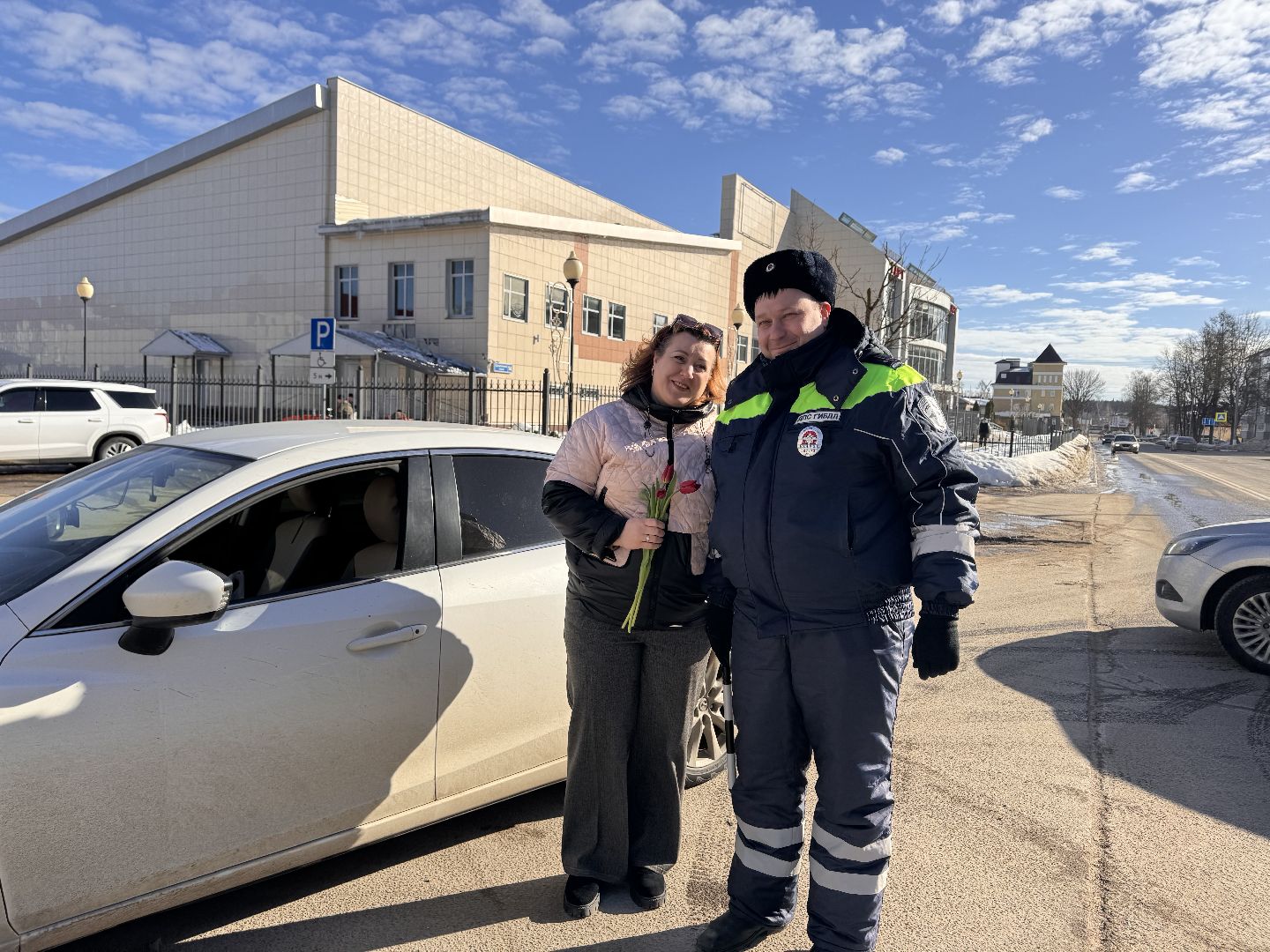 шаховская, букет для автоледи, госавтоинспекторы,