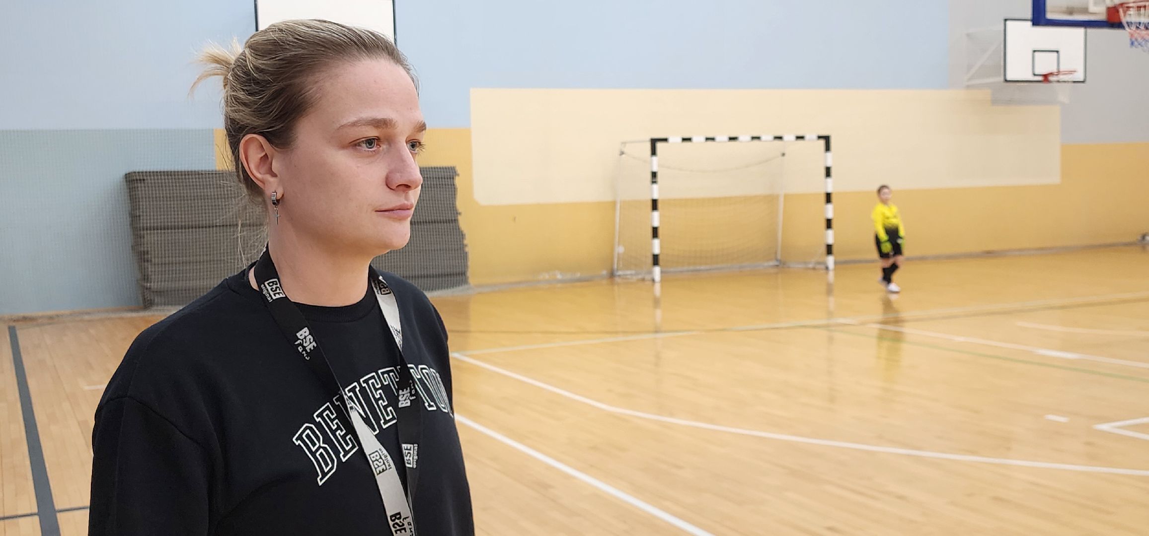 женщина-тренер, Стадион Авангард, Домодедово, футбол,