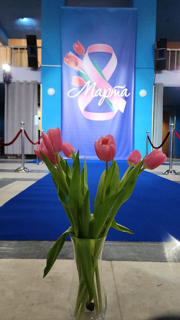 электросталь, мой город, жители города, праздник, 8 марта, концерт, дефиле, дефиле костюмов, депутат, депутат государственной думы, депутаты,