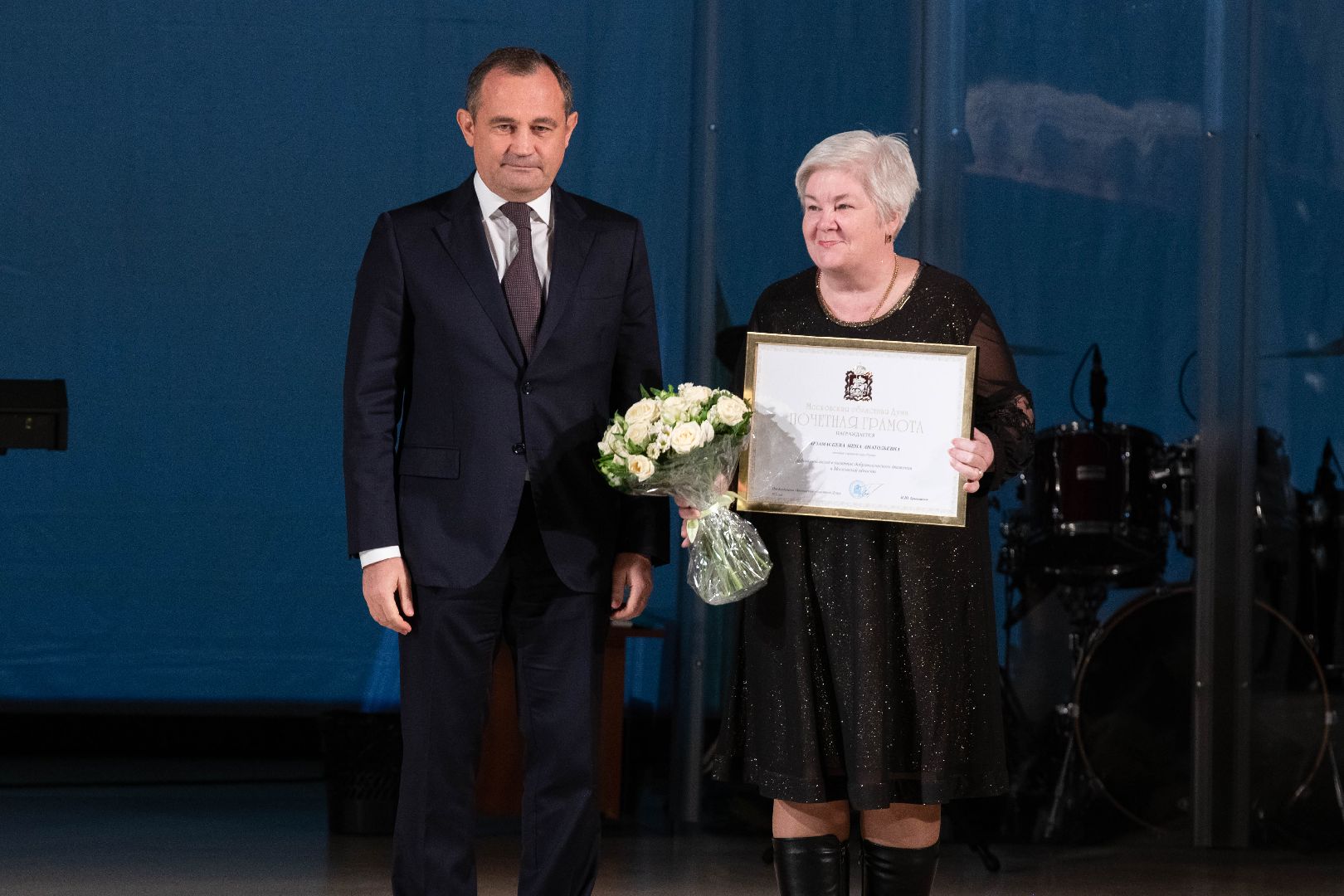 Реутов, ДК Мир, праздник, 8 Марта, награждение, женщины,