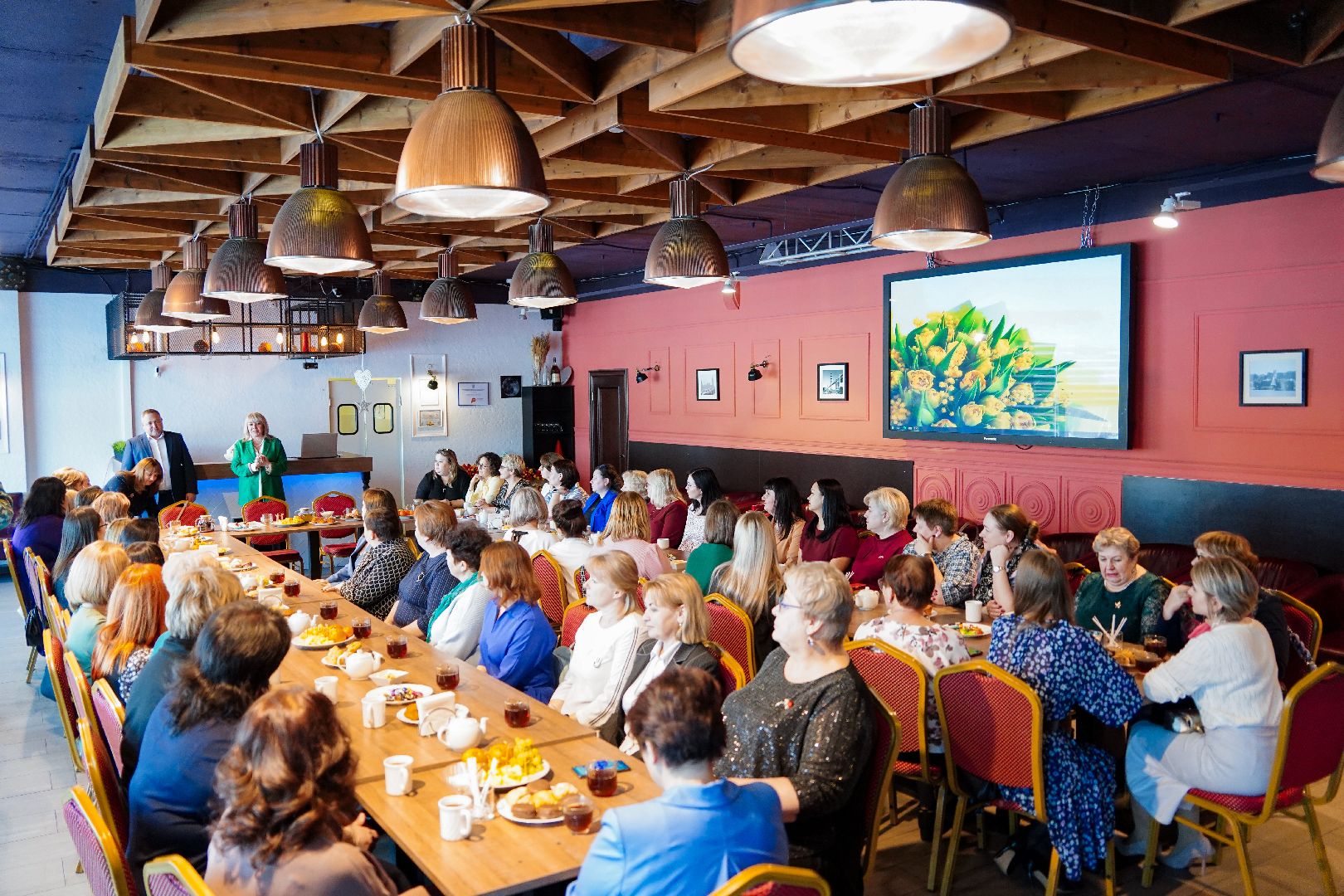 8 марта, международный женский день, Рошаль, Большая Шатура, педагоги Большой Шатуры,