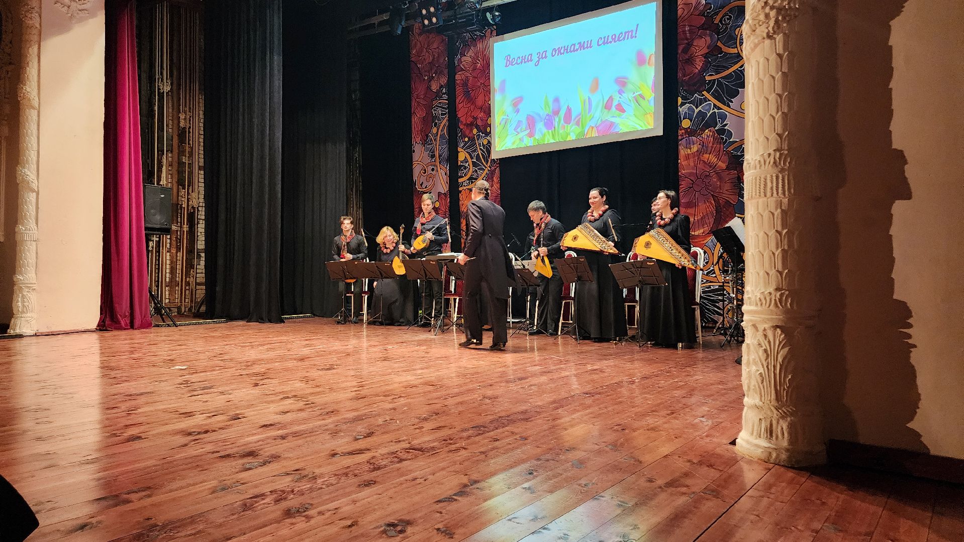 кашира, дк им ленина, концерт, 8 марта, садко, ансамбль русской песни, русские народные танцы,