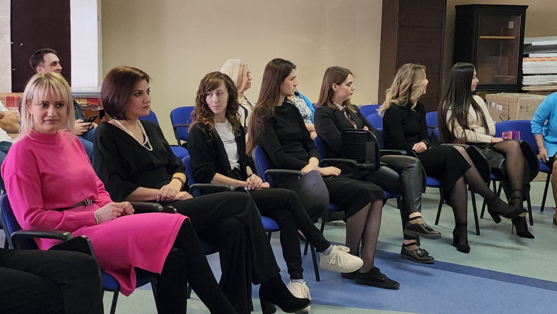 серпухов, универсальные пищевые технологии, 8 марта, депутат госдумы, северное шоссе,