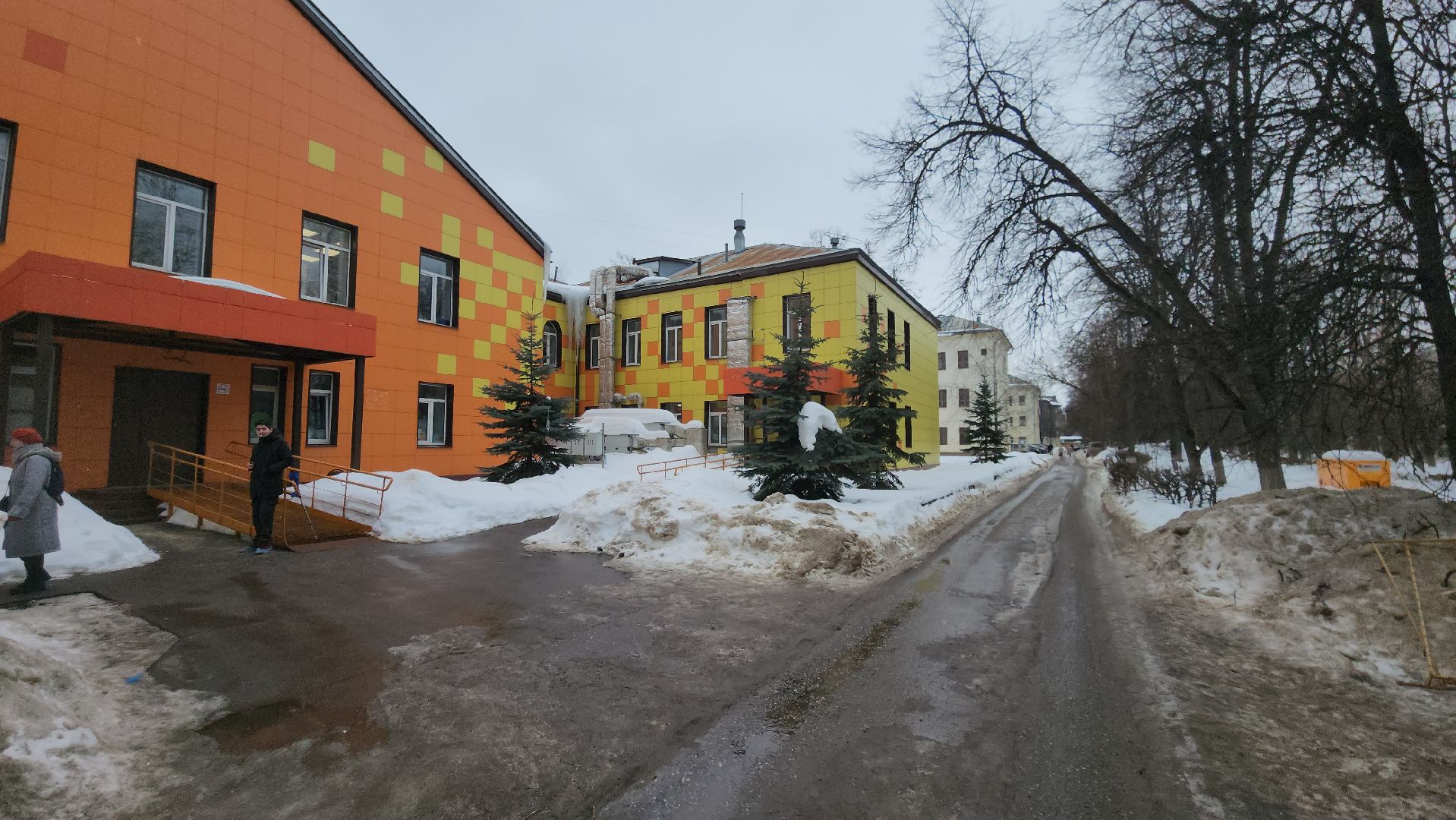 Жуковская ОКБ, график работы, 8 марта, Эдуард Семенов, поликлиника, фильтр-бокс,