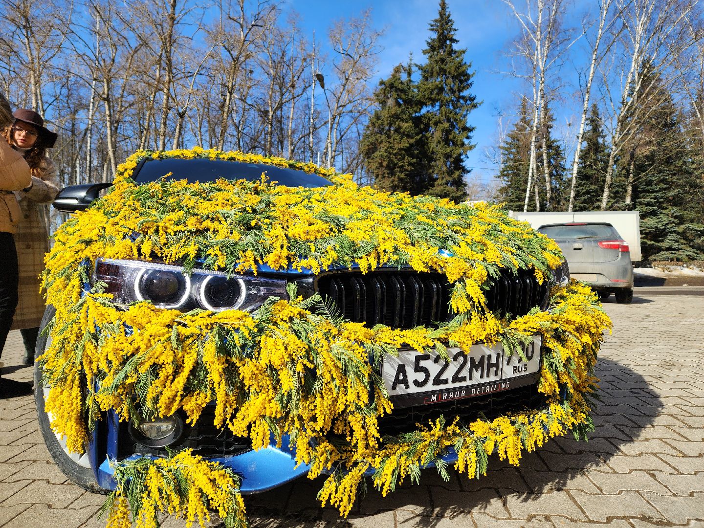 воскресенск, автомобиль, цветы, 8 марта, женщины, праздник,