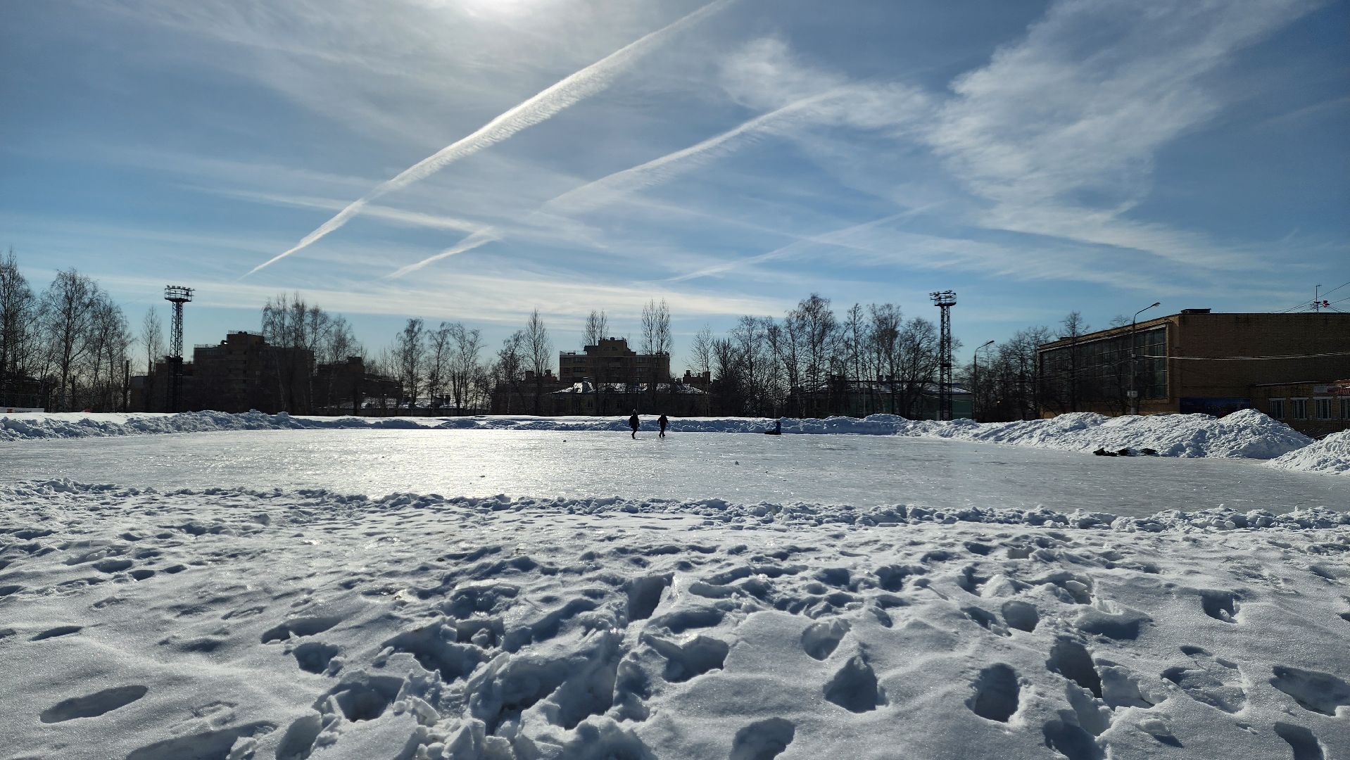 спорт подмосковья, реконструкция стадиона,