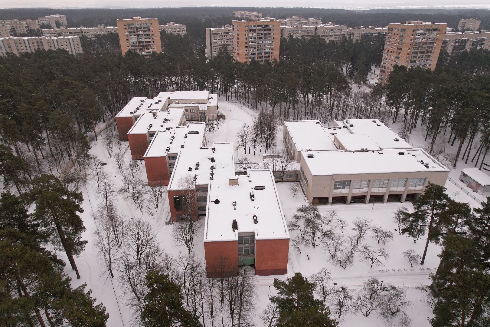 видео с коптера, протвино, лесничество, дети, школа,