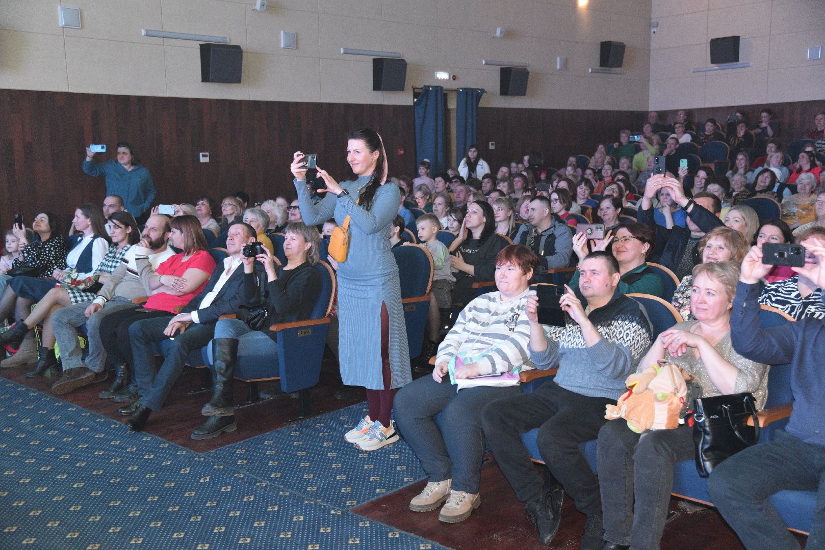 лотошино, 8 марта, праздник, концерт,