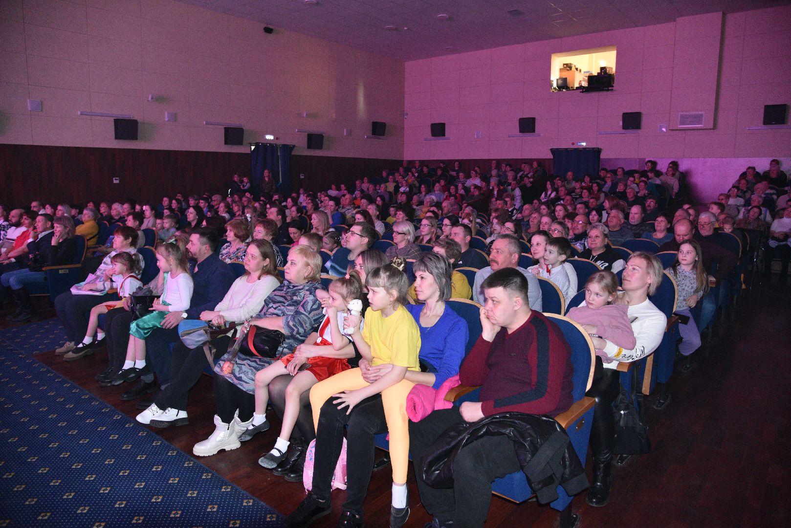 лотошино, 8 марта, праздник, концерт,