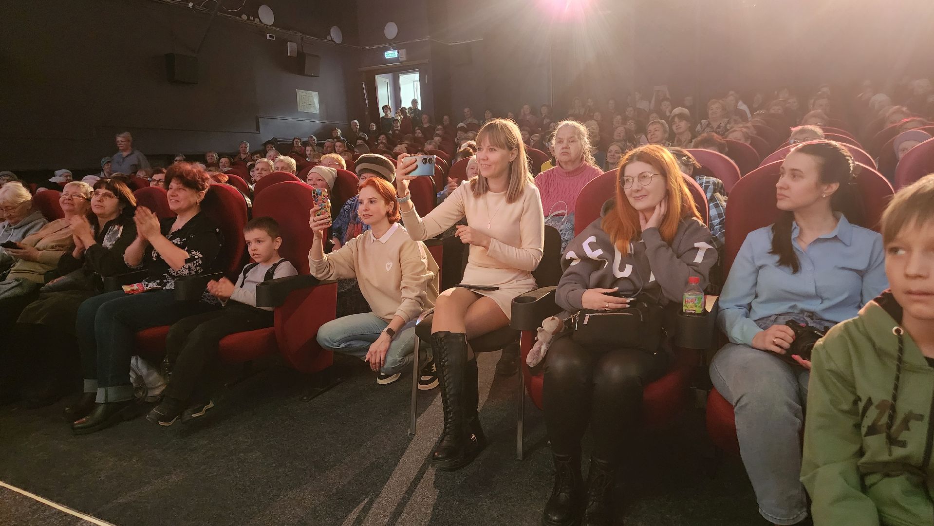 егорьевск, 8 марта, концерт, пегас, Подмосковье, московская область,