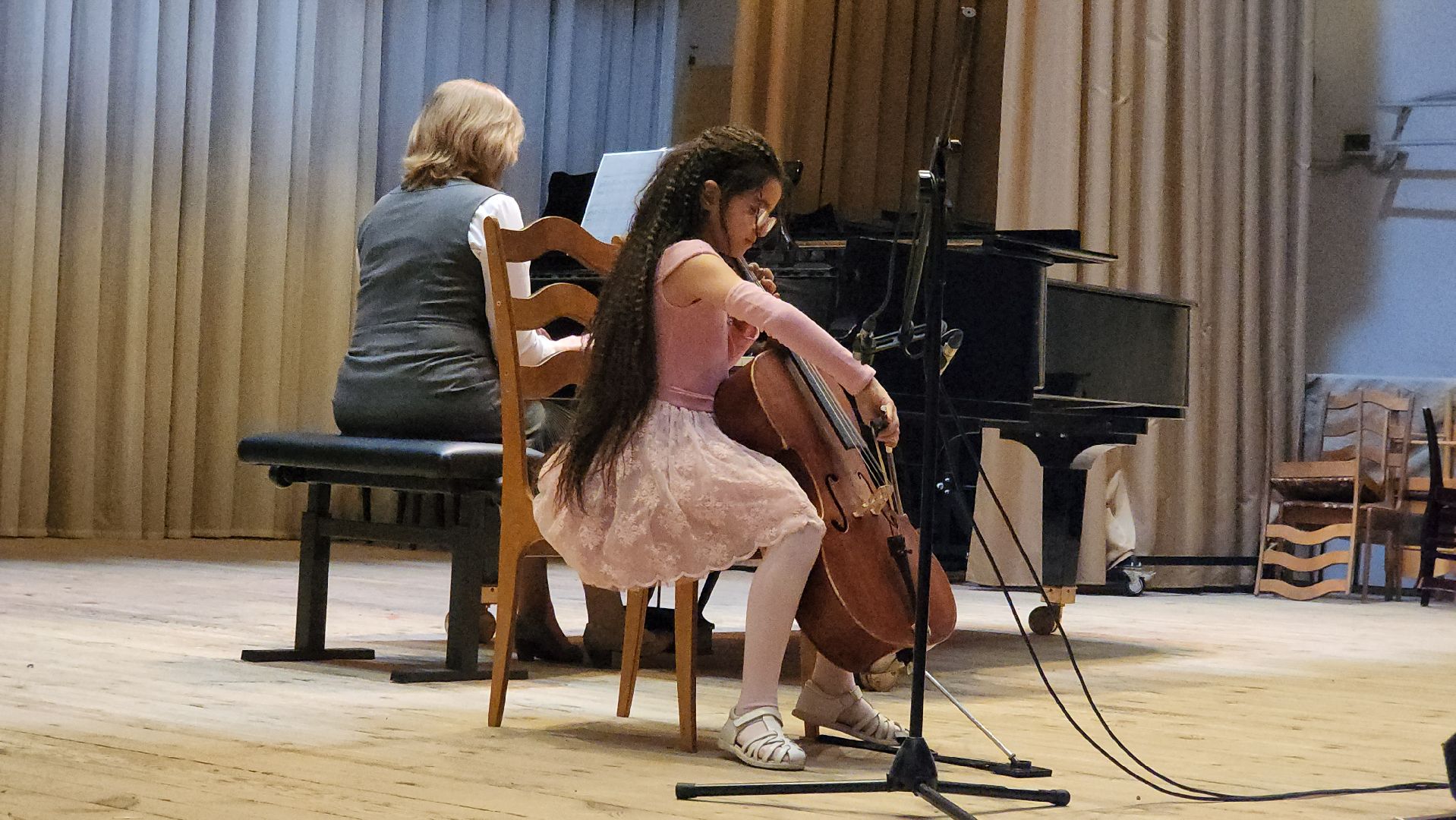 долгопрудный, дши, сценический дебют, первоклашки,