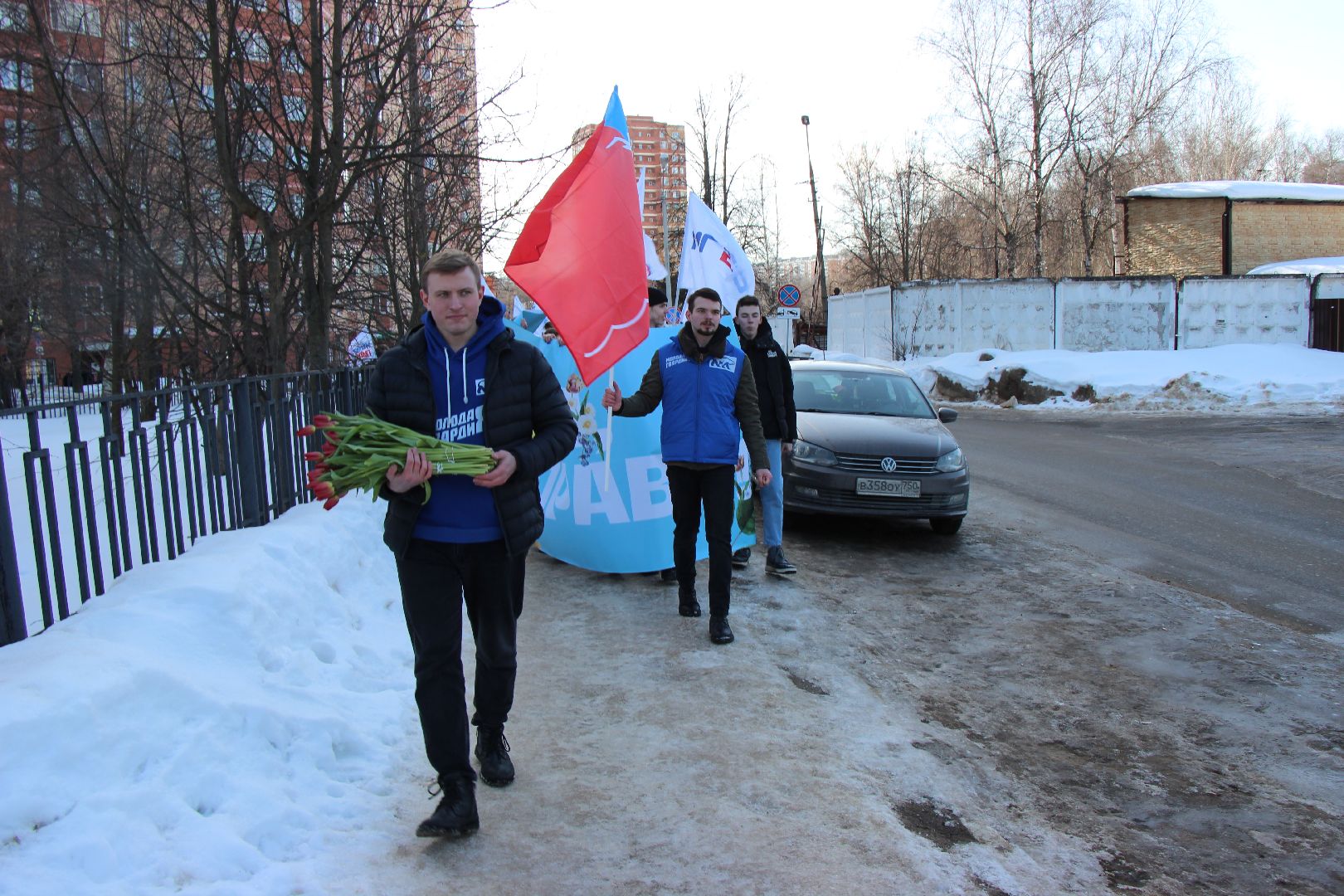 лобня, акция, 8 марта, молодая гвардия,