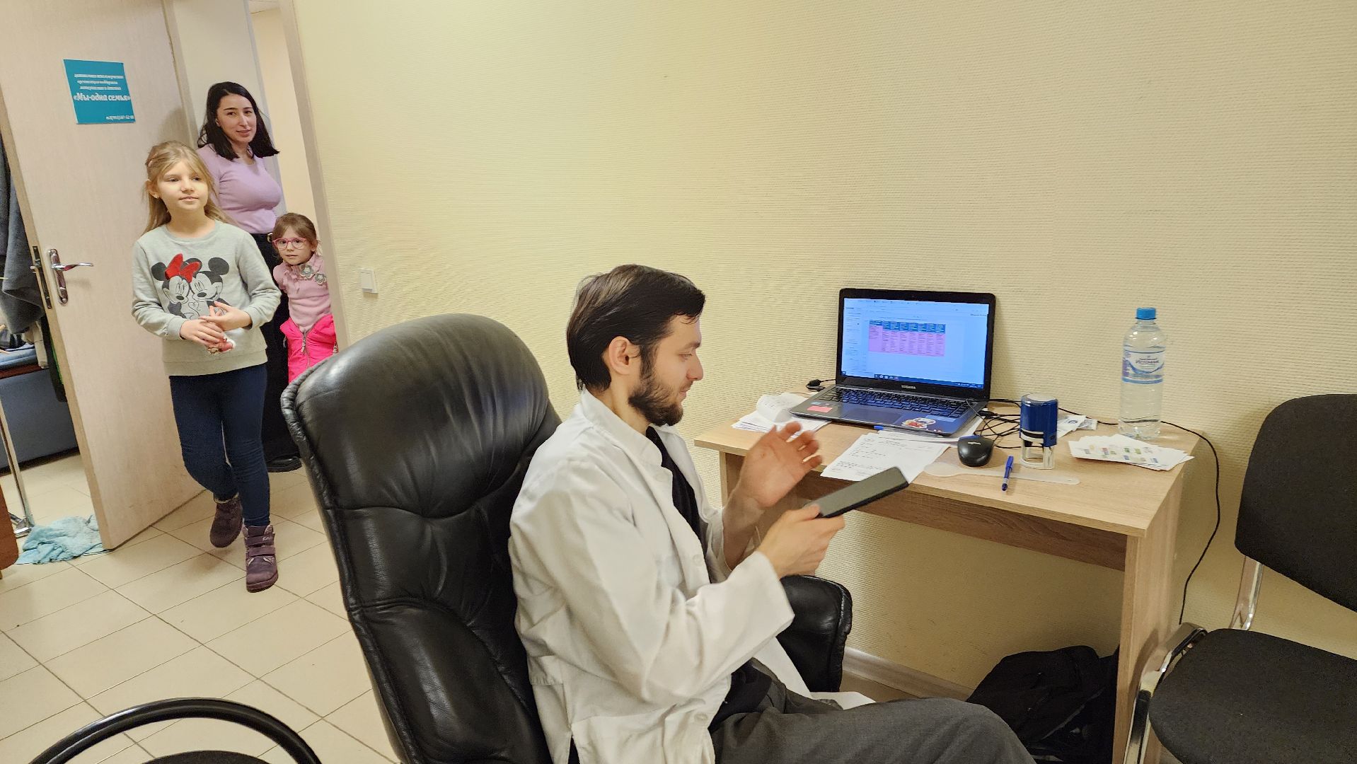 Подмосковье, Городской округ Пушкинский, Ивантеевка, волонтер, многодетные, мы одна семья, 8 марта,