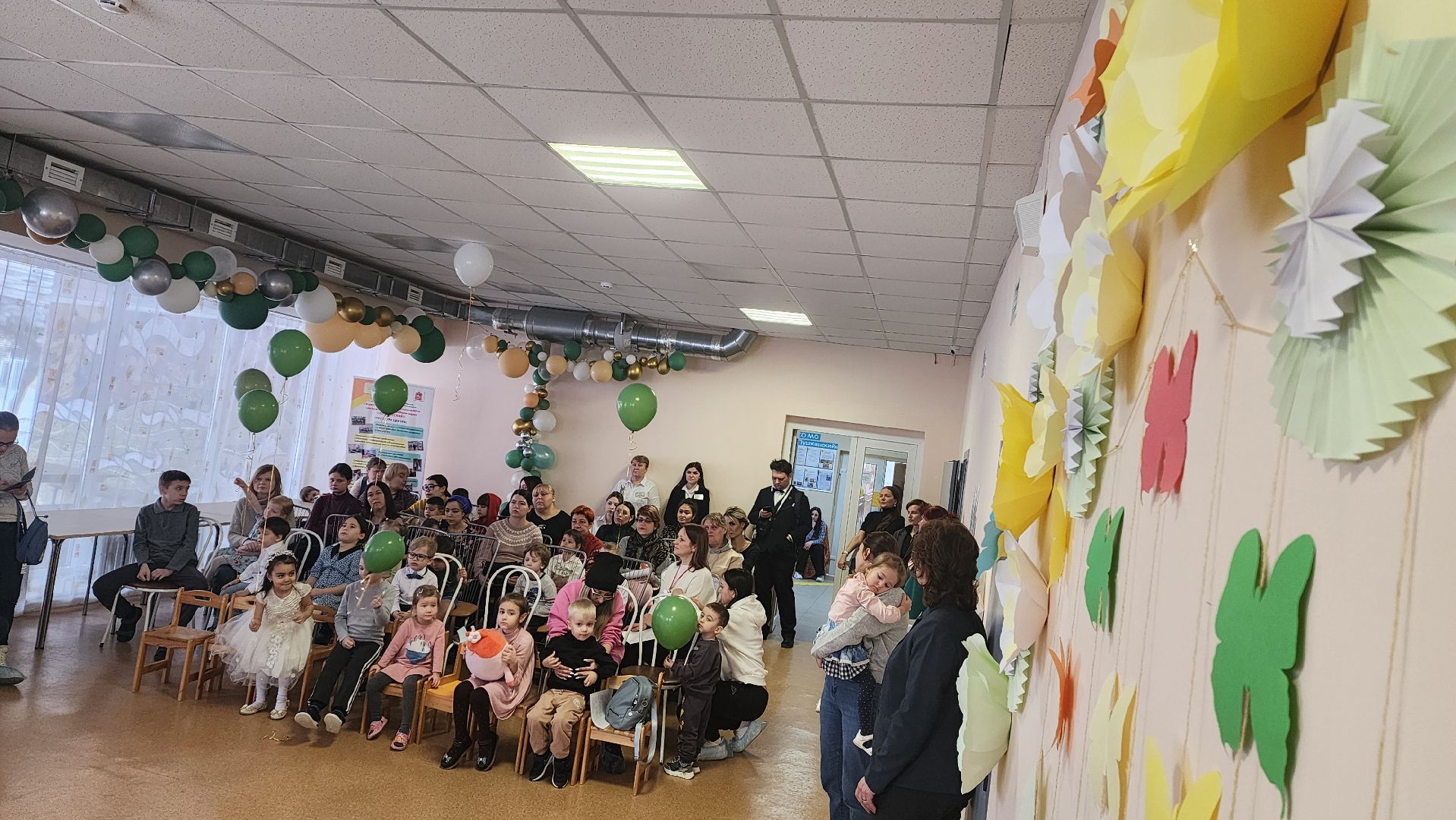 Подмосковье, Городской округ Пушкинский, Ивантеевка, кцсоир пушкинский, 8 марта, социализация детей,