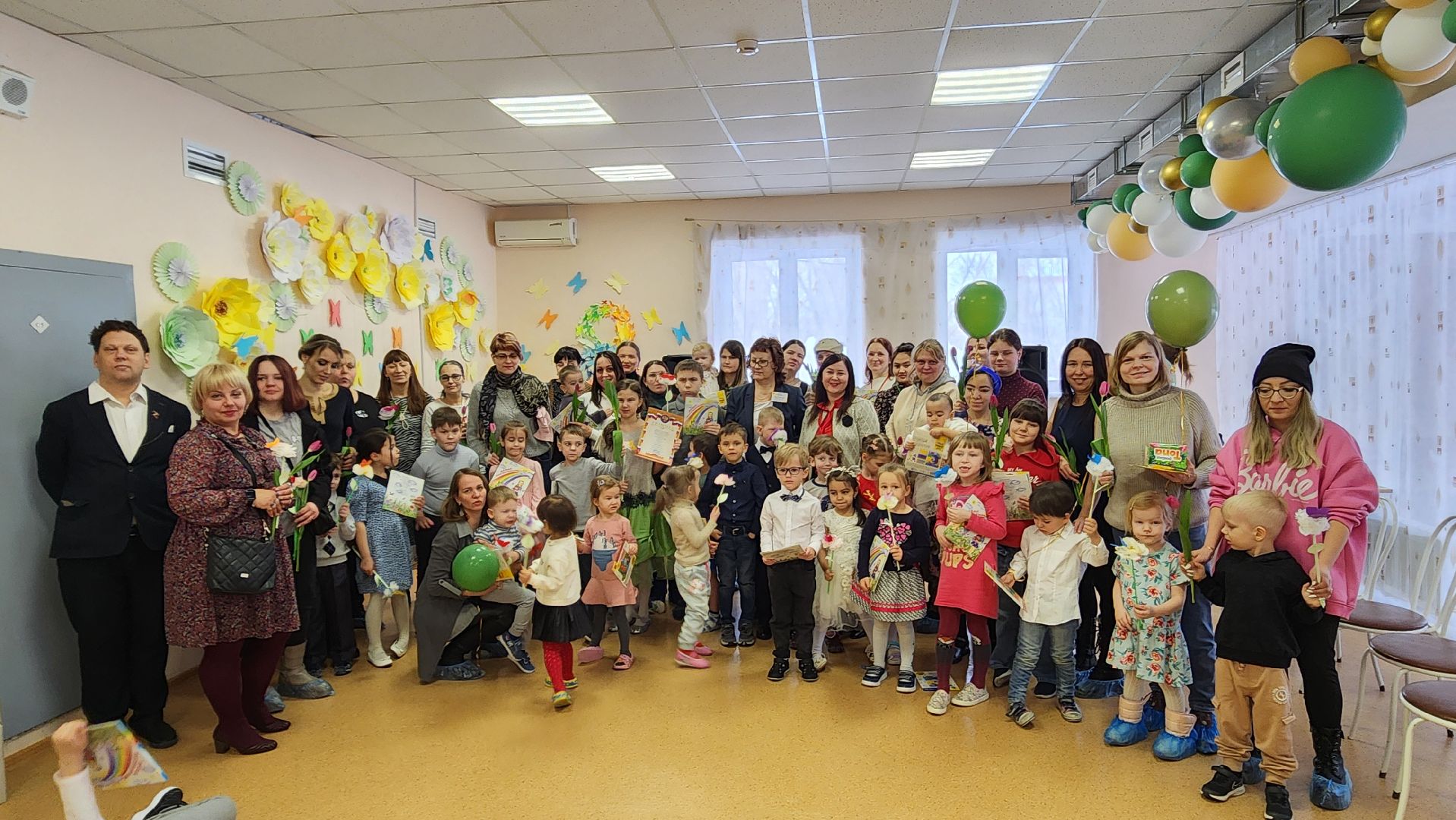 Подмосковье, Городской округ Пушкинский, Ивантеевка, кцсоир пушкинский, 8 марта, социализация детей,