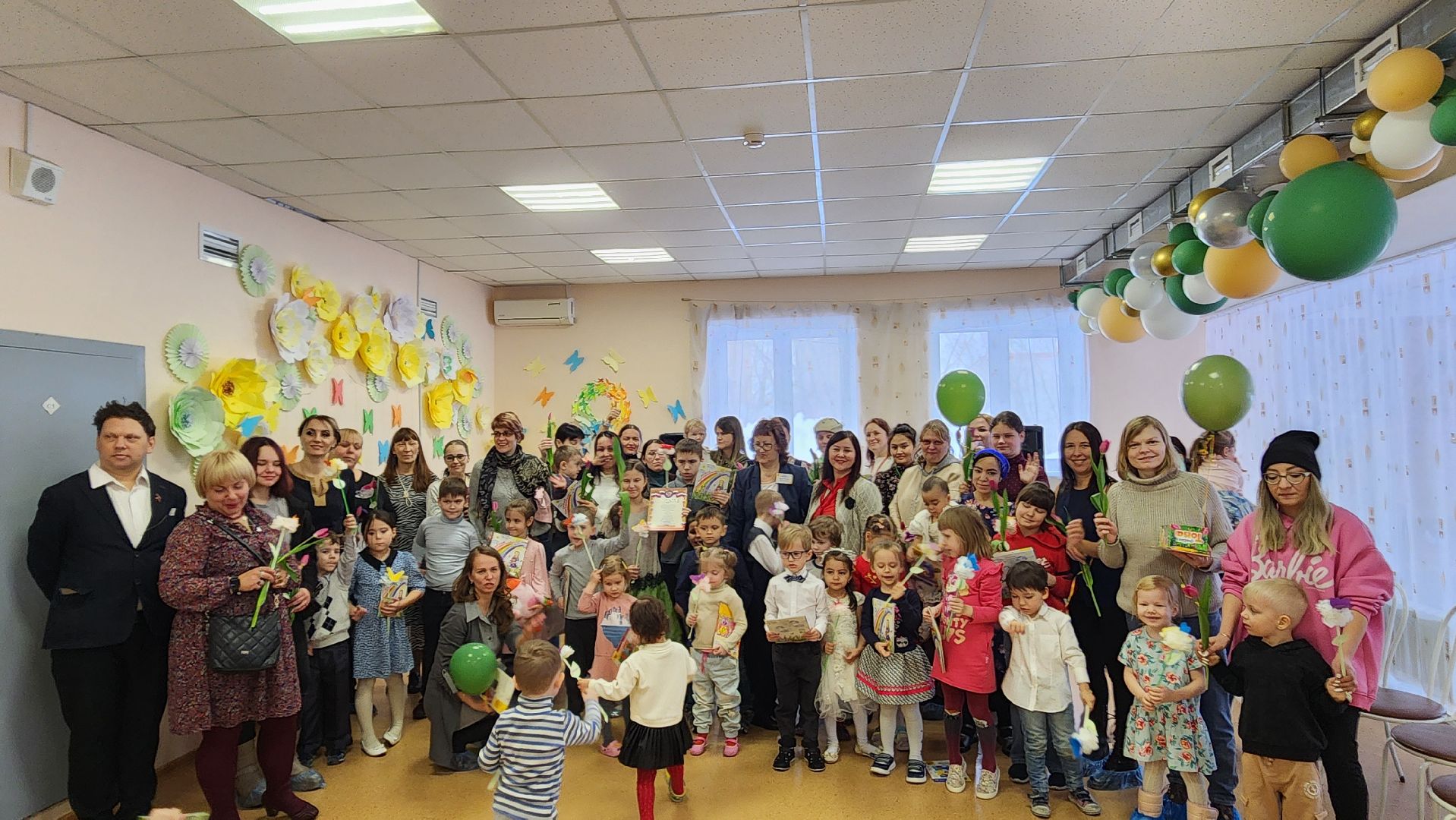 Подмосковье, Городской округ Пушкинский, Ивантеевка, кцсоир пушкинский, 8 марта, социализация детей,