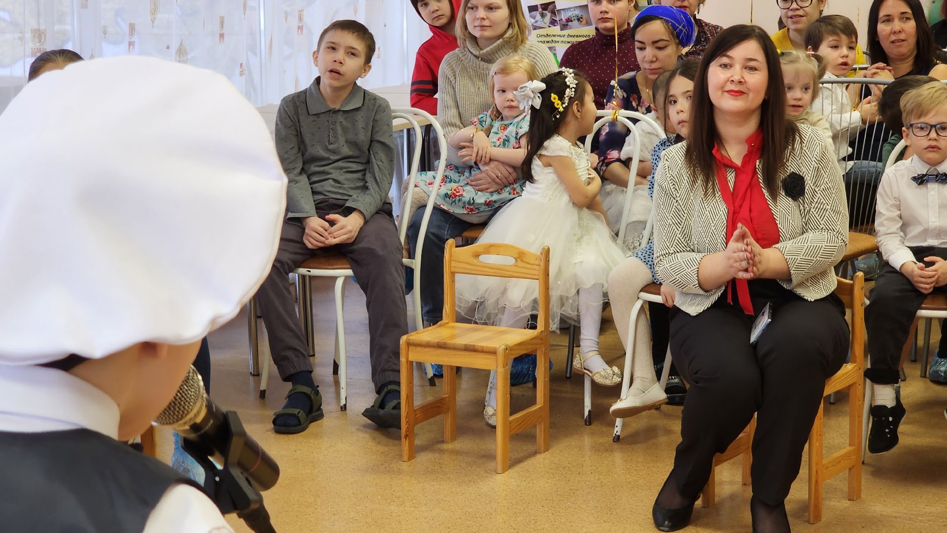 Подмосковье, Городской округ Пушкинский, Ивантеевка, кцсоир пушкинский, 8 марта, социализация детей,