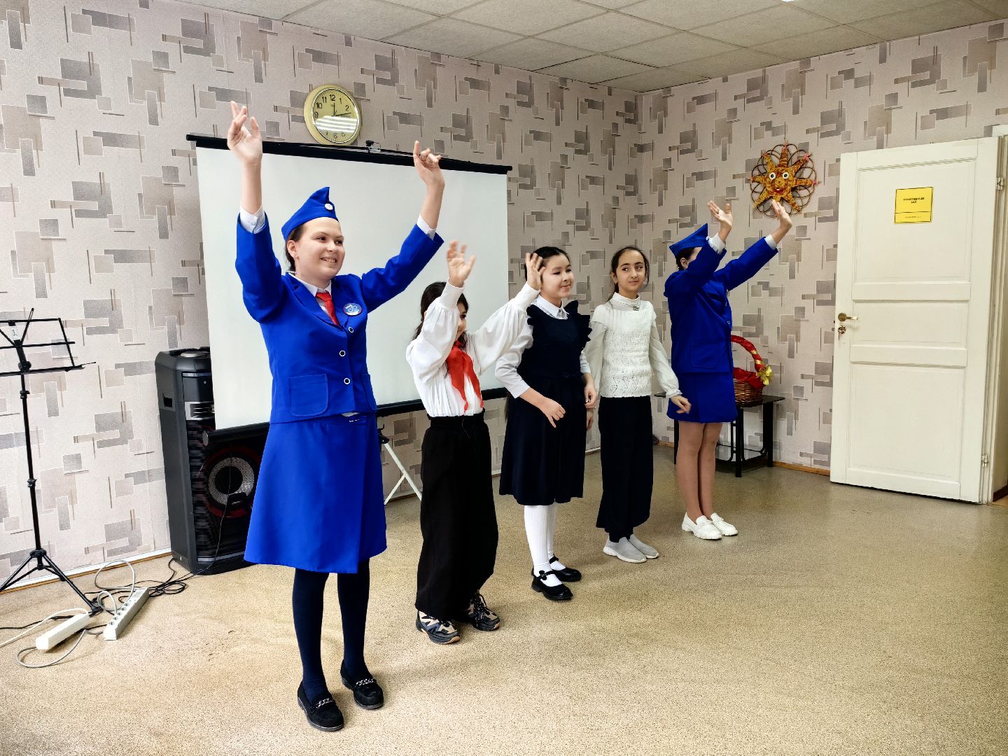 Активное долголетие, 8 Марта, поздравления, юид отряд,