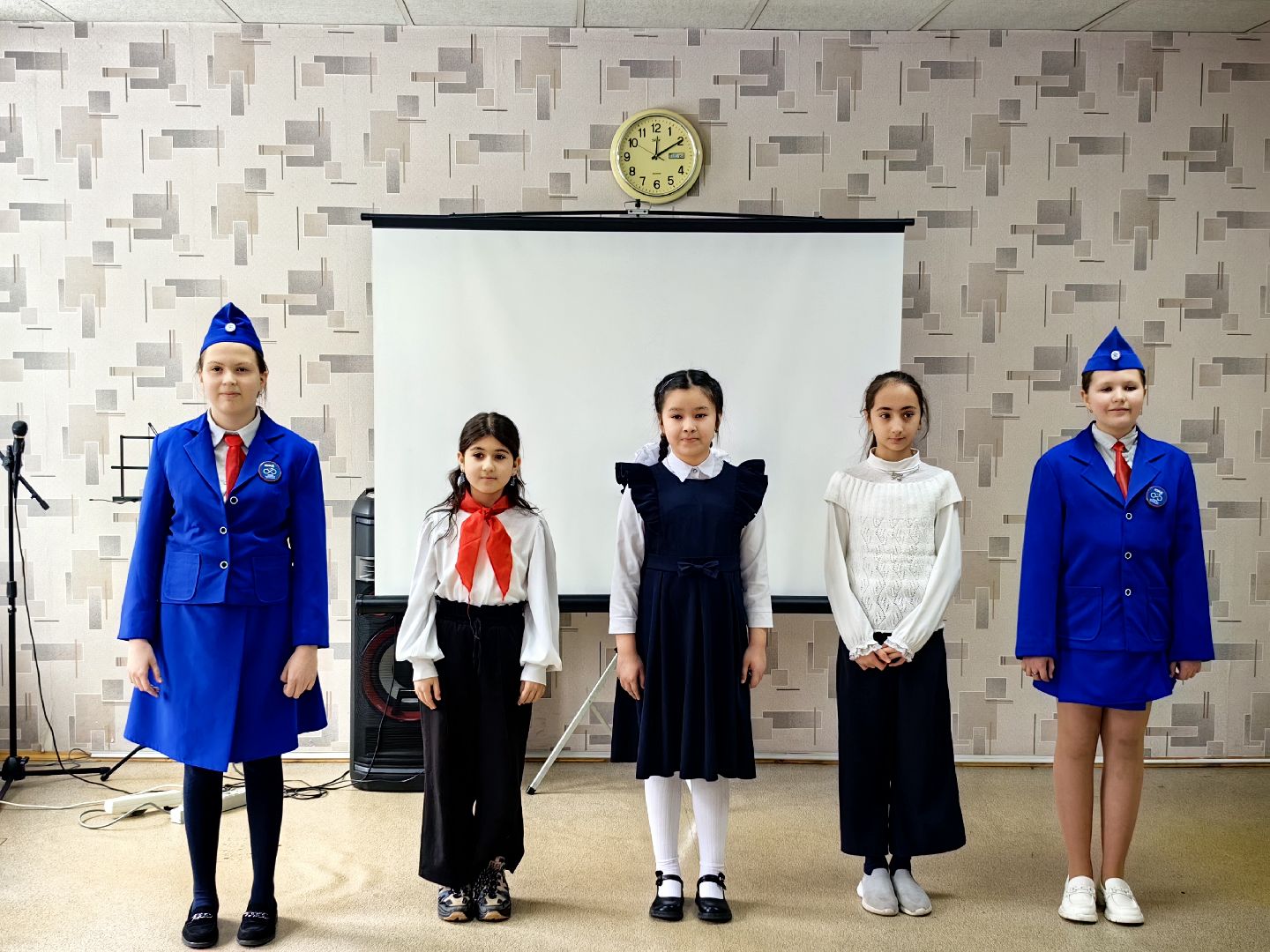 Активное долголетие, 8 Марта, поздравления, юид отряд,