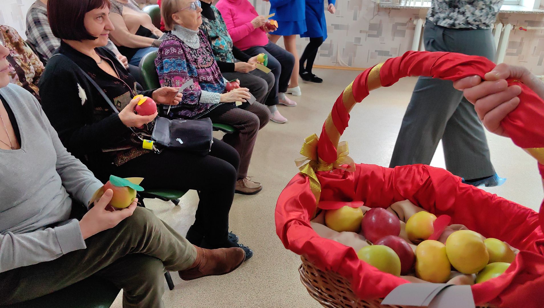 Активное долголетие, 8 Марта, поздравления, юид отряд,