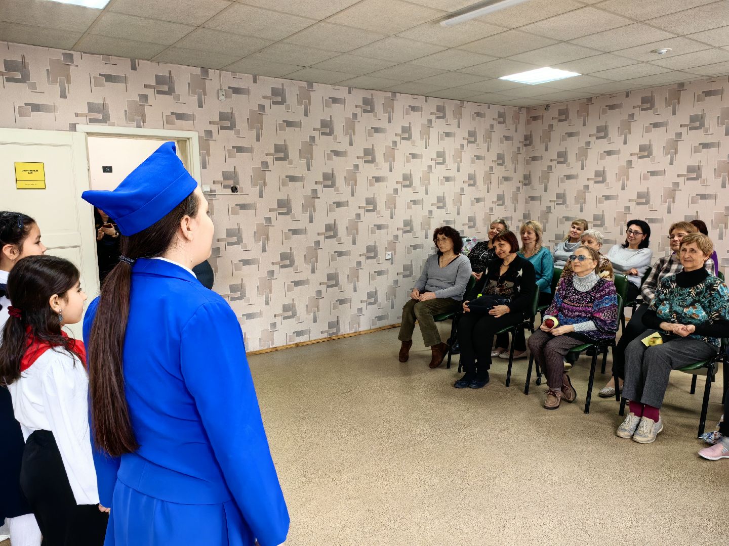 Активное долголетие, 8 Марта, поздравления, юид отряд,