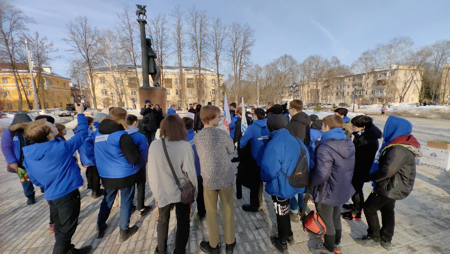 8 Марта, Тюльпаны, Поздравления, молодая гвардия,