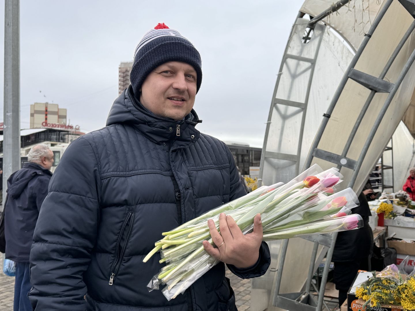 Одинцово, 8 марта, Цветы для дам,