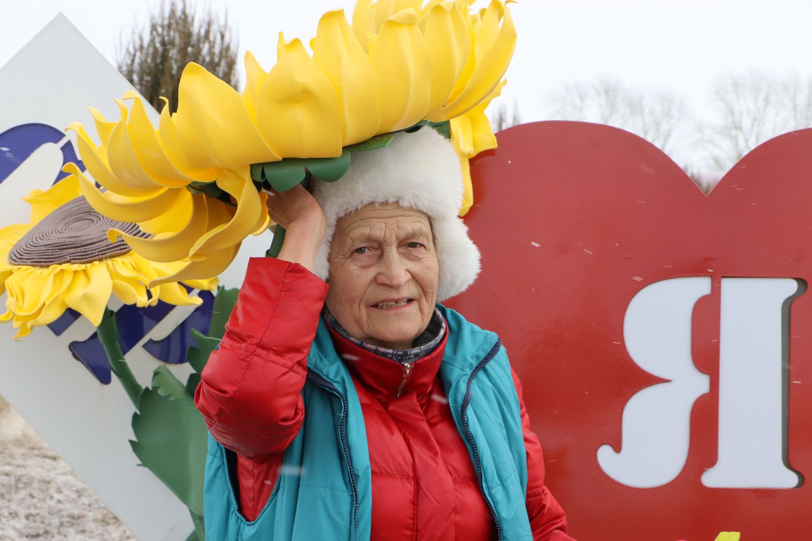 8 марта, парк Серебряный, Серебряыне Пруды, Международный женсий день, Весна цветы и комплименты,