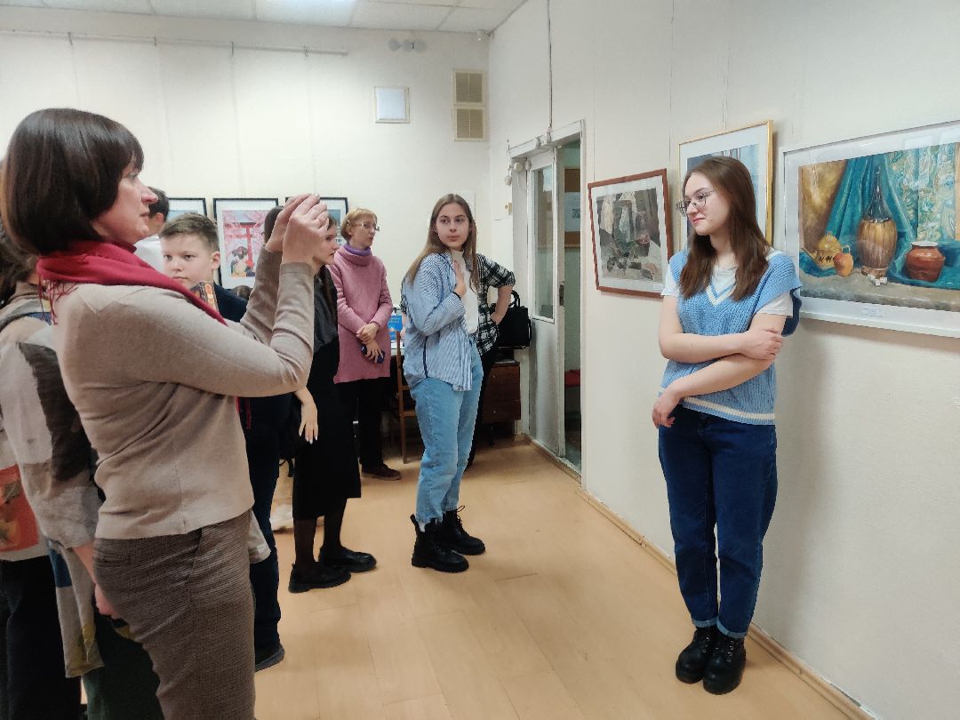 Красноармейск, дипломные рисунки, выставка, картинная галерея, детская школа искусств