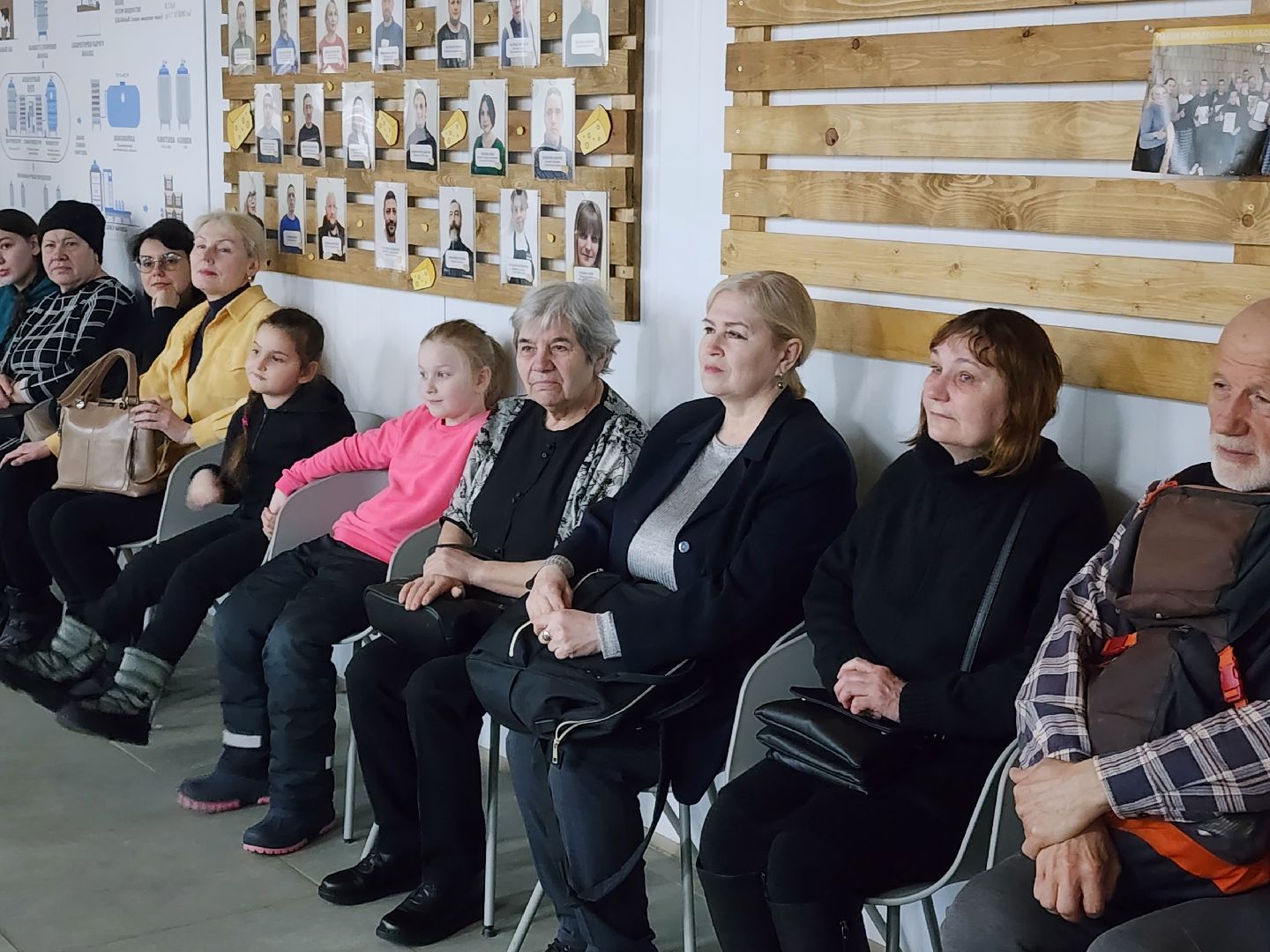 семьи участников сво, 8 марта, сыроварня,