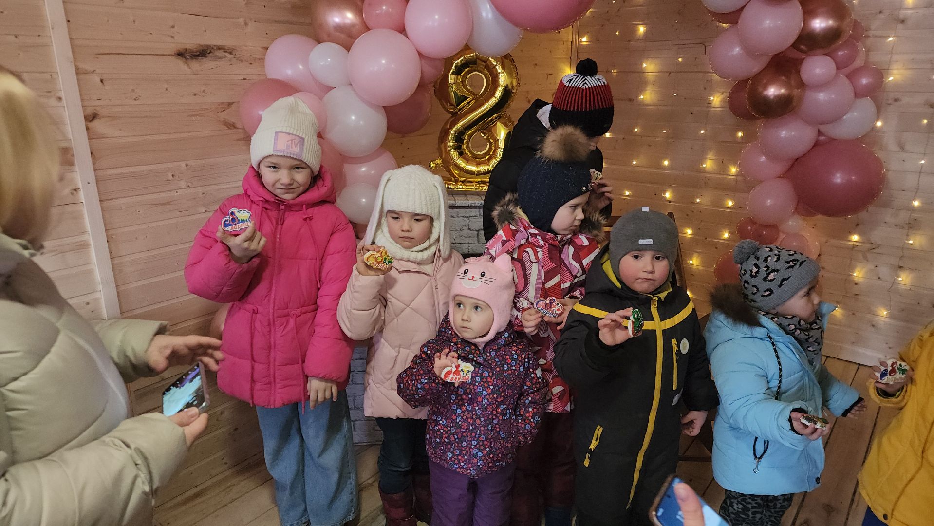 Долгопрудный, 8 марта, марстер-классы, открытки, дети,