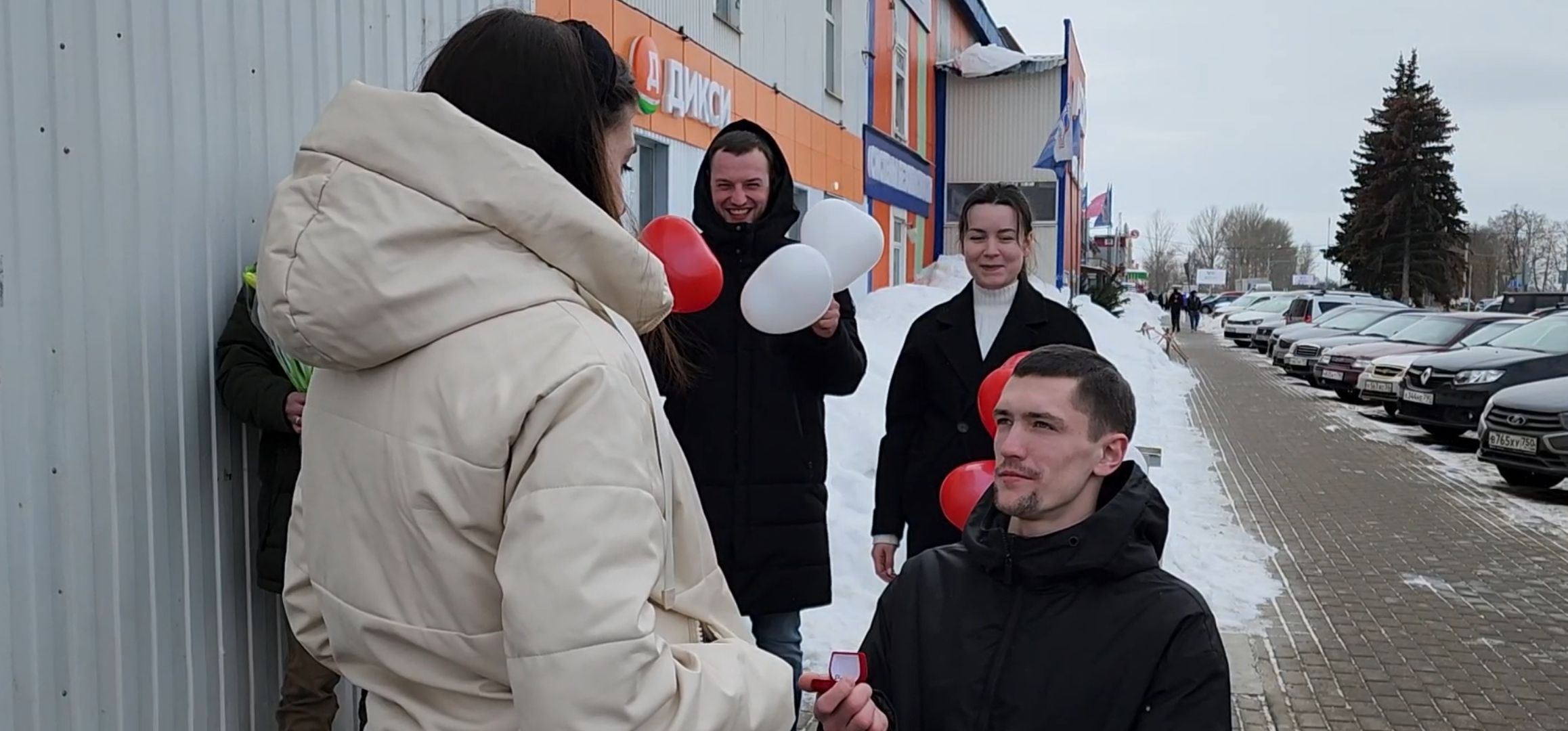 кашира, 8 марта, предложение руки и сердца, сюрприз, молодая семья, свадьба,