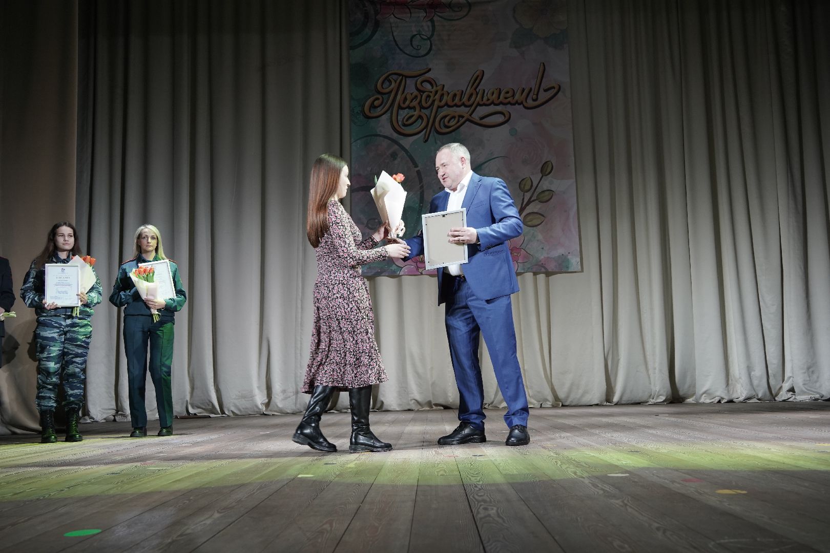 8 марта, международный женский день, Большая Шатура, СКЦ Рошаль, праздник, женщины Шатуры,